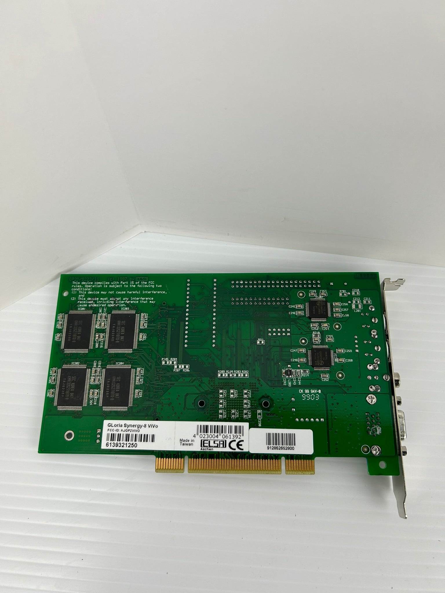 Elsa Gloria Synergy-8 ViVo GP2D/9222/jj Video Card Circuit Board