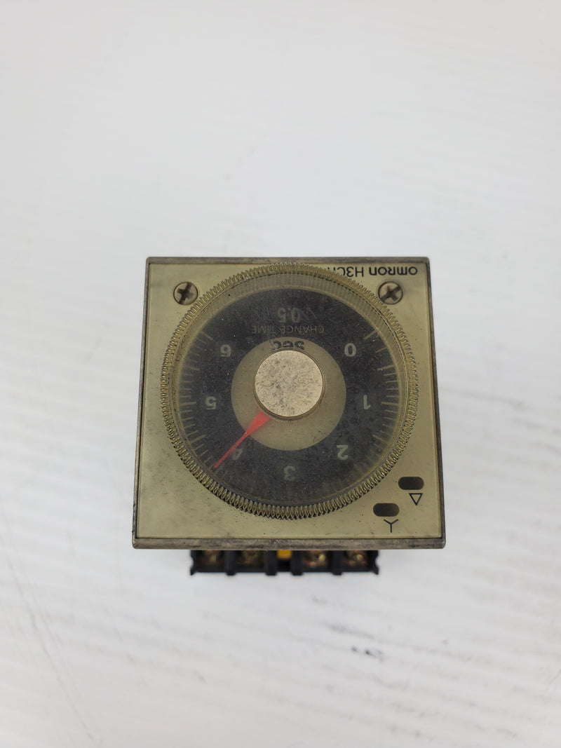 Omron H3CR-G8L Relay Timer