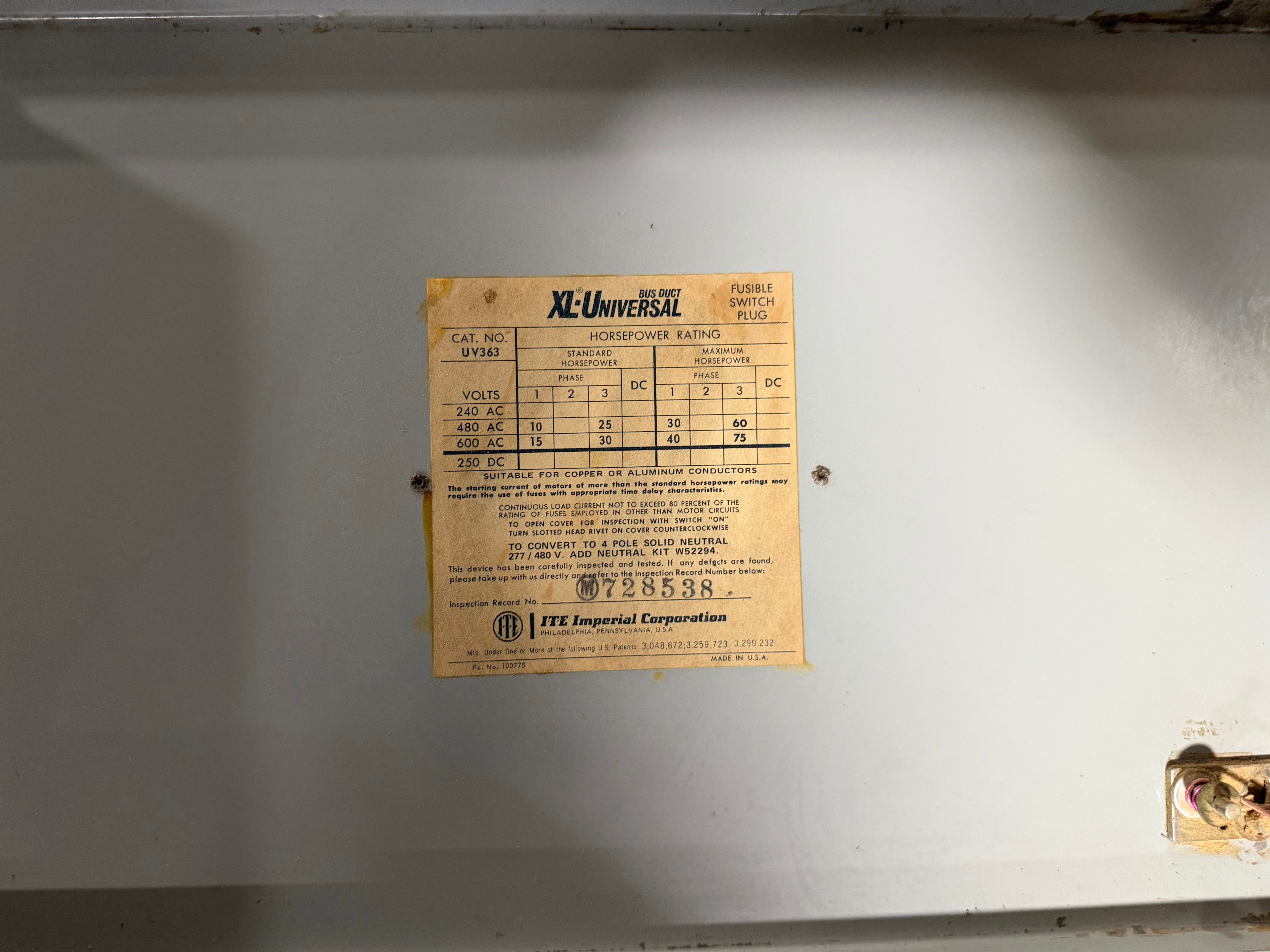 ITE Gould UV363 XL-U Fusible Bus Plug 100A 600V 3PH 3W Used