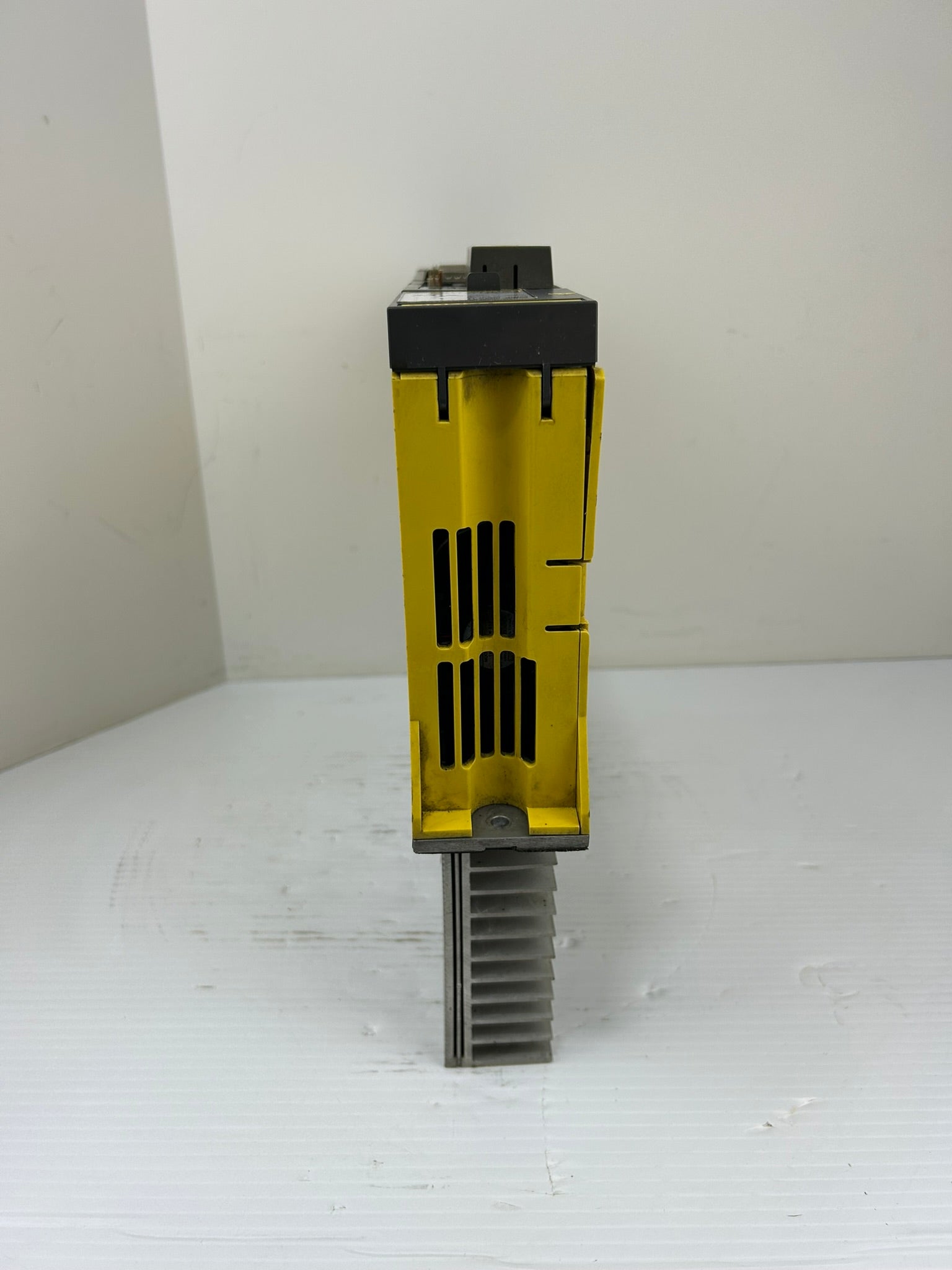 Fanuc A06B-6079-H105 Servo Amplifier Module Drive Series G