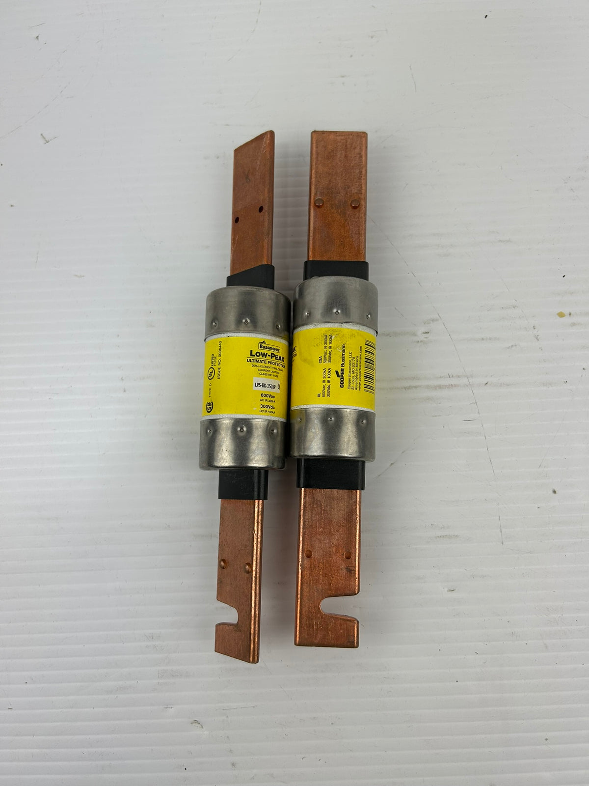 Bussmann LPS-RK-150SP Low-Peak Dual-Element Time-Delay Fuse 150A - Lot of 2