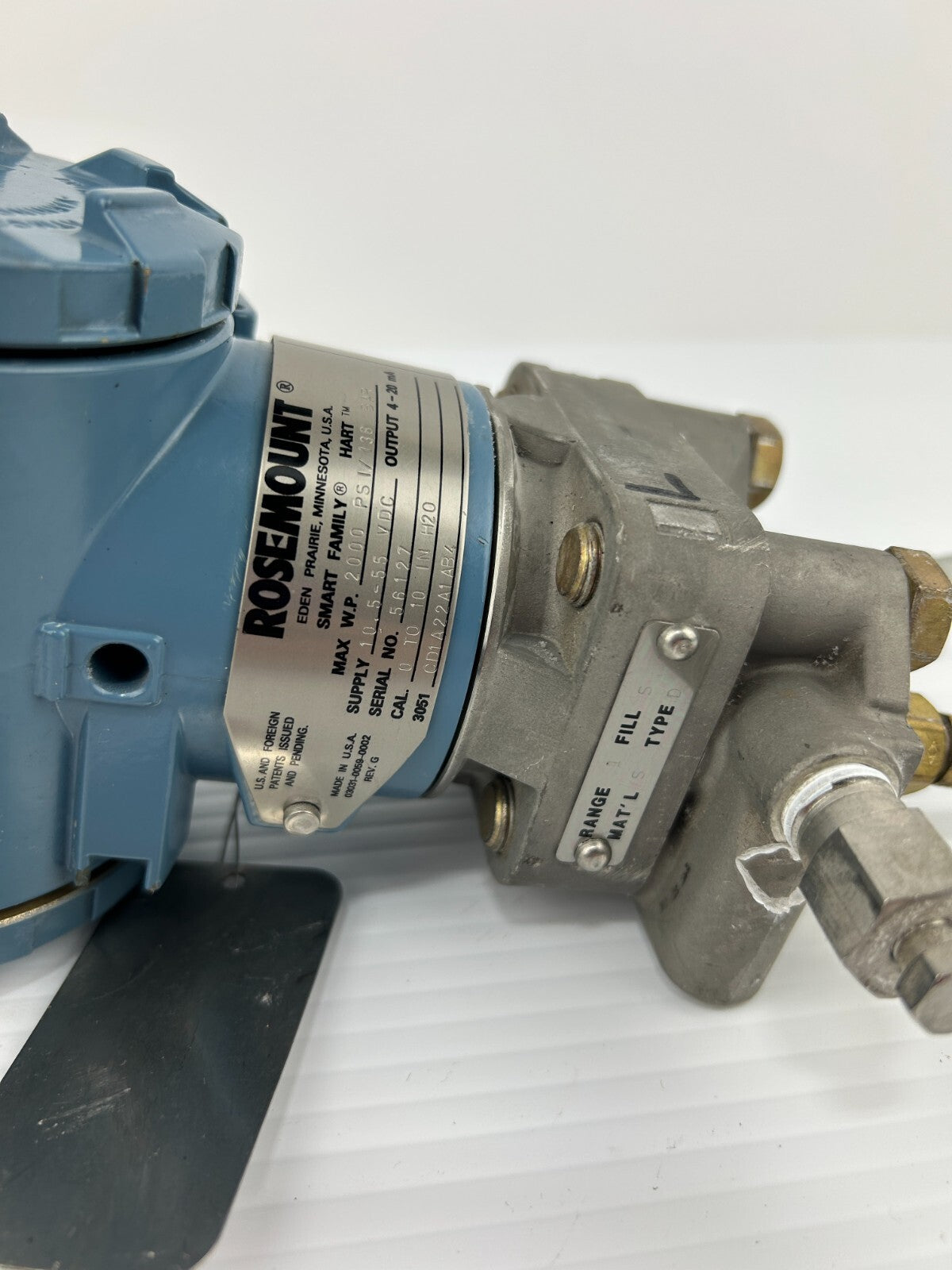 Rosemount 3051CD1A22A1AB4 Pressure Transmitter 3051-CD1A22A1AB4 4-20mA 2000 PSI