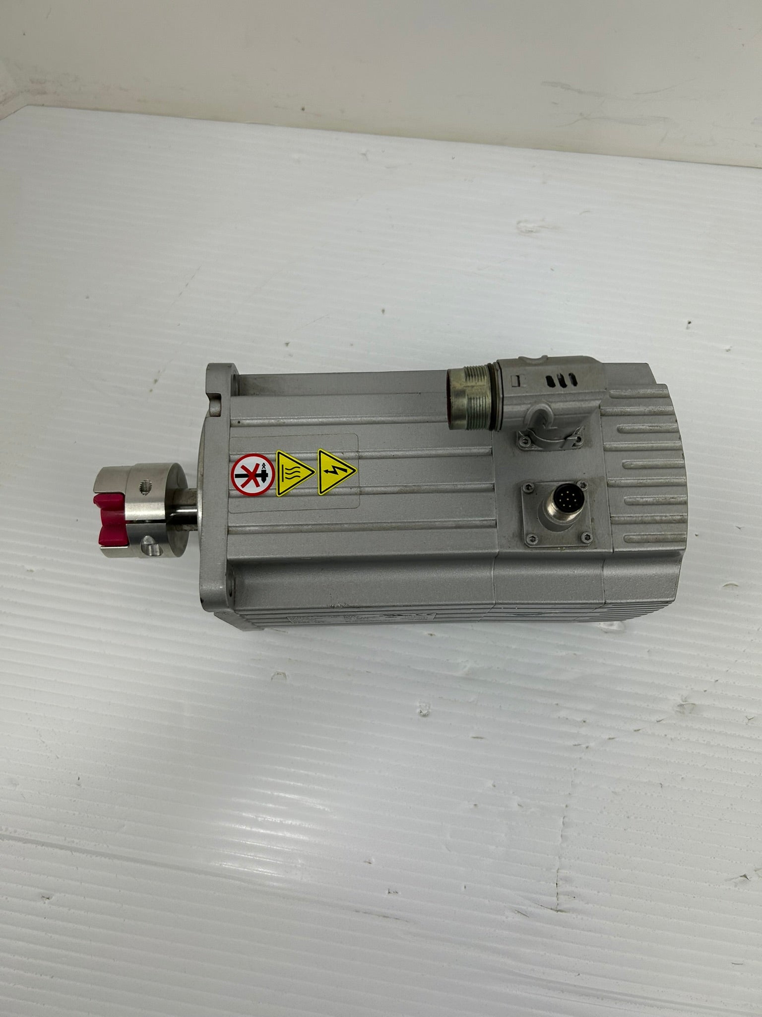 Festo EMMS-AS-100-S-HS-RMB Servo Motor with Brake