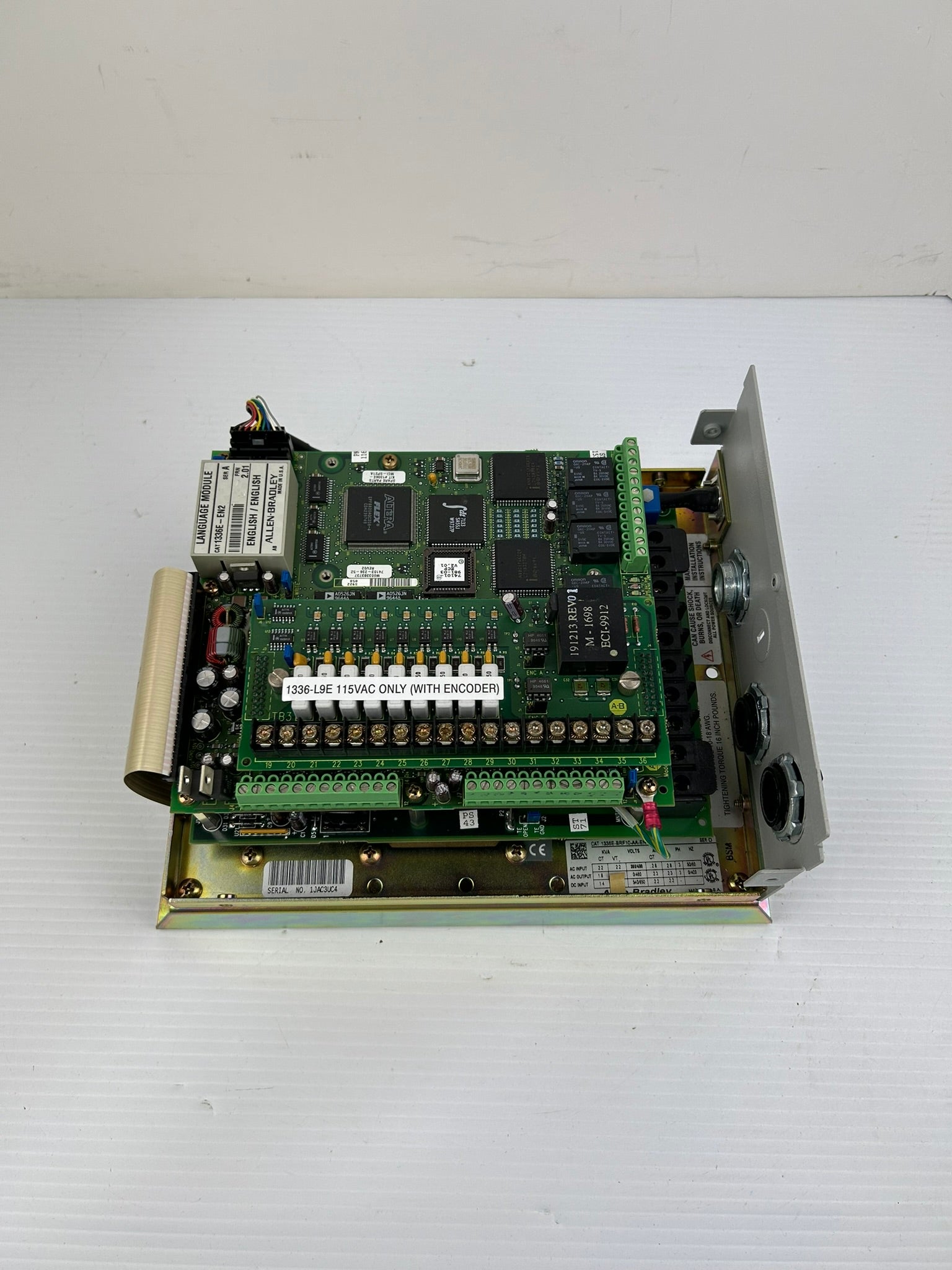 Allen-Bradley 1336E-BRF10-AA-EN-L9E Drive Ser D 22kVA 3PH 380/480V 28A 50/60Hz