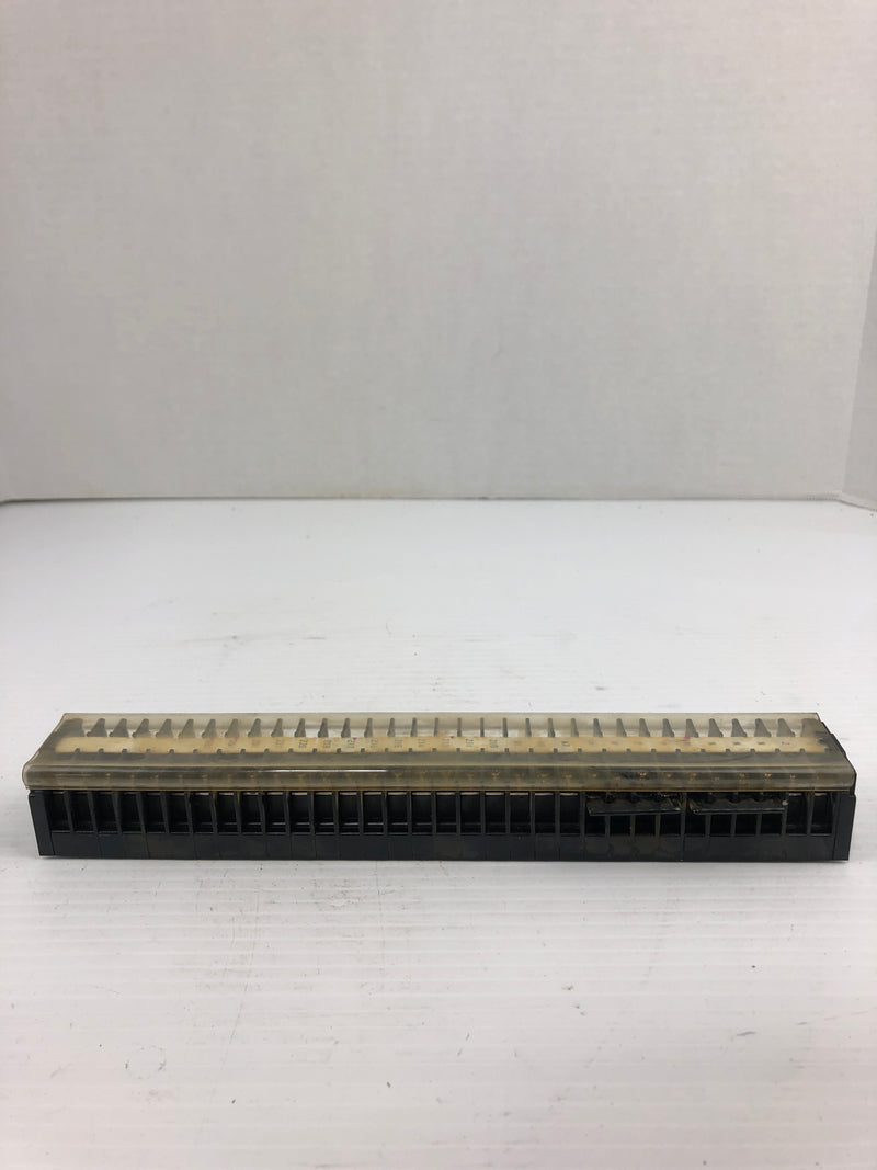 Idec BNE15W Terminal Block 600V 32P