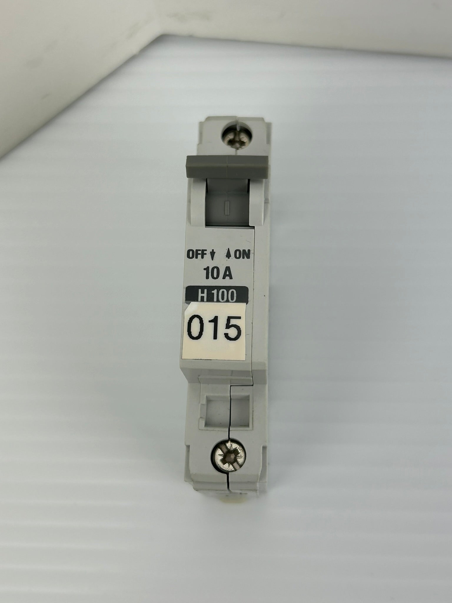 Allen-Bradley 1492-CB1 Circuit Breaker H100 Series B 277VAC 10A 1P - Lot of 3