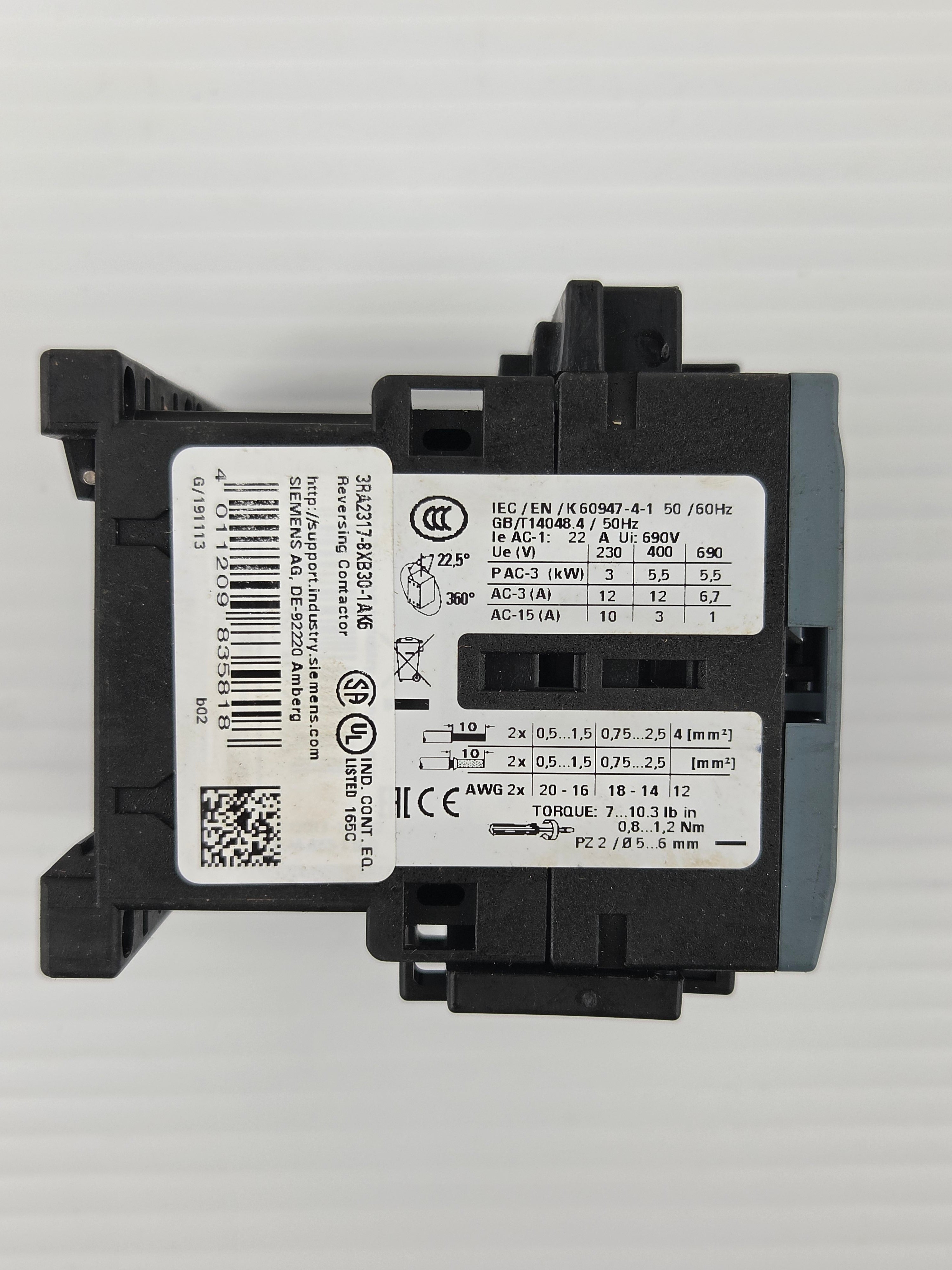 Siemens SIRIUS 3RA2317-8XB30-1AK6 Reversing Contactor 3RT2017-1AK62