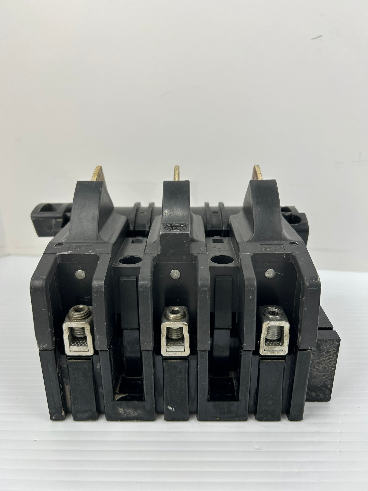 Allen-Bradley Bulletin 1494F Disconnection Switch 600VAC 250VDC 3PH 3P