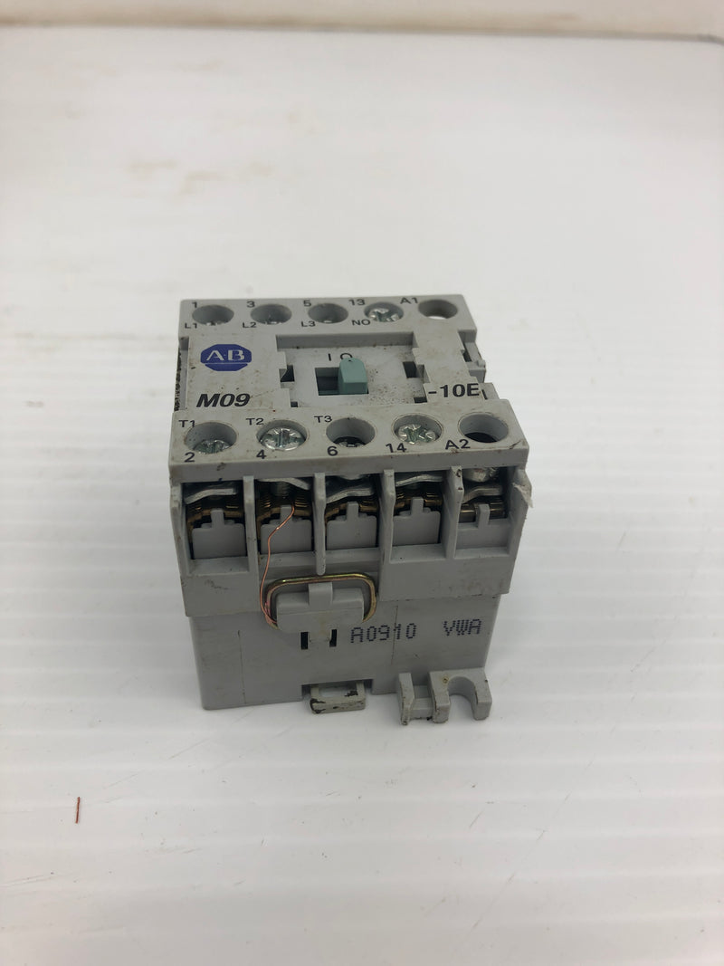 Allen-Bradley 100-MO9NZ*3 Series A Contactor