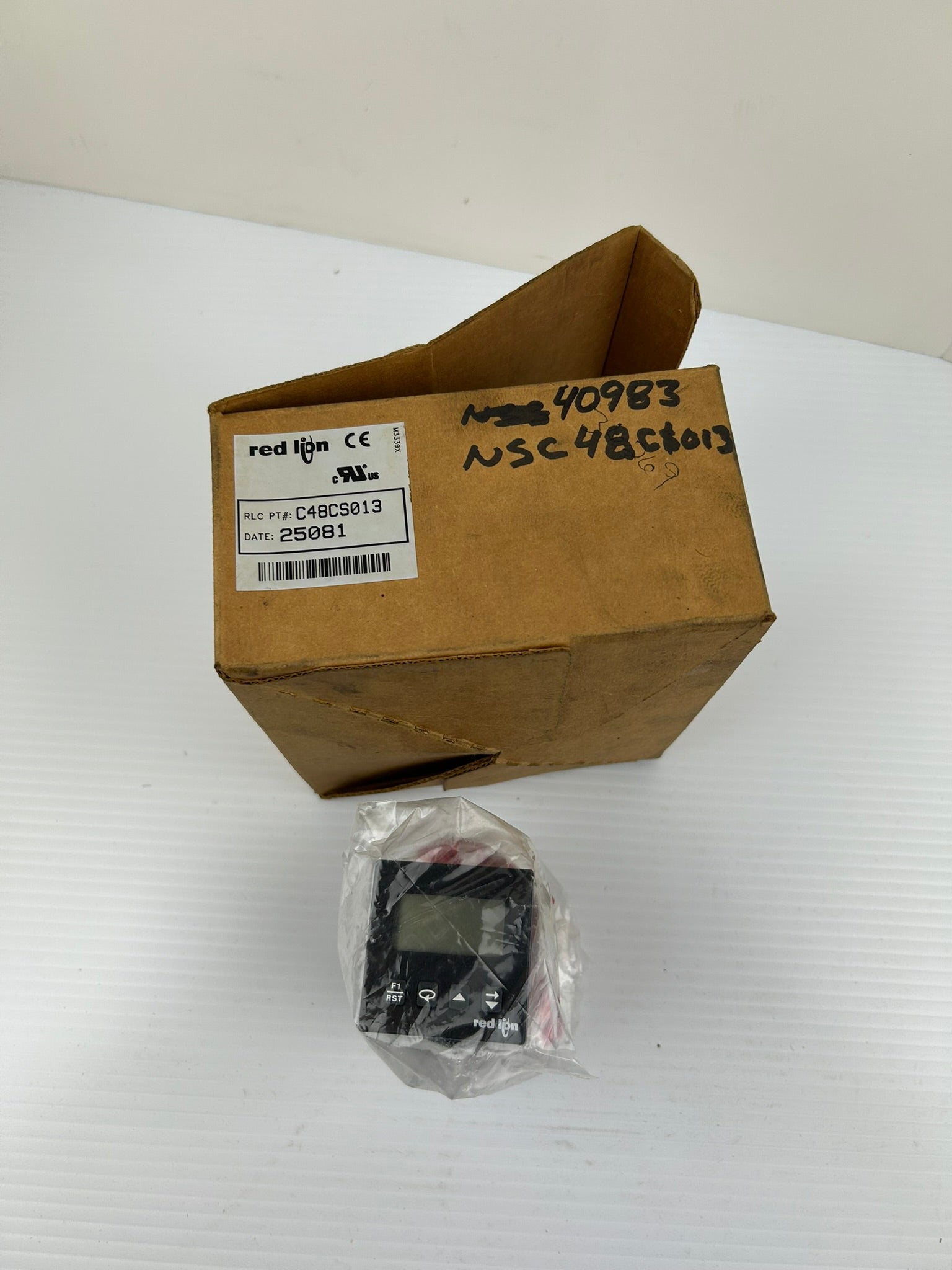 Red Lion C48CS013 Counter C48 Series