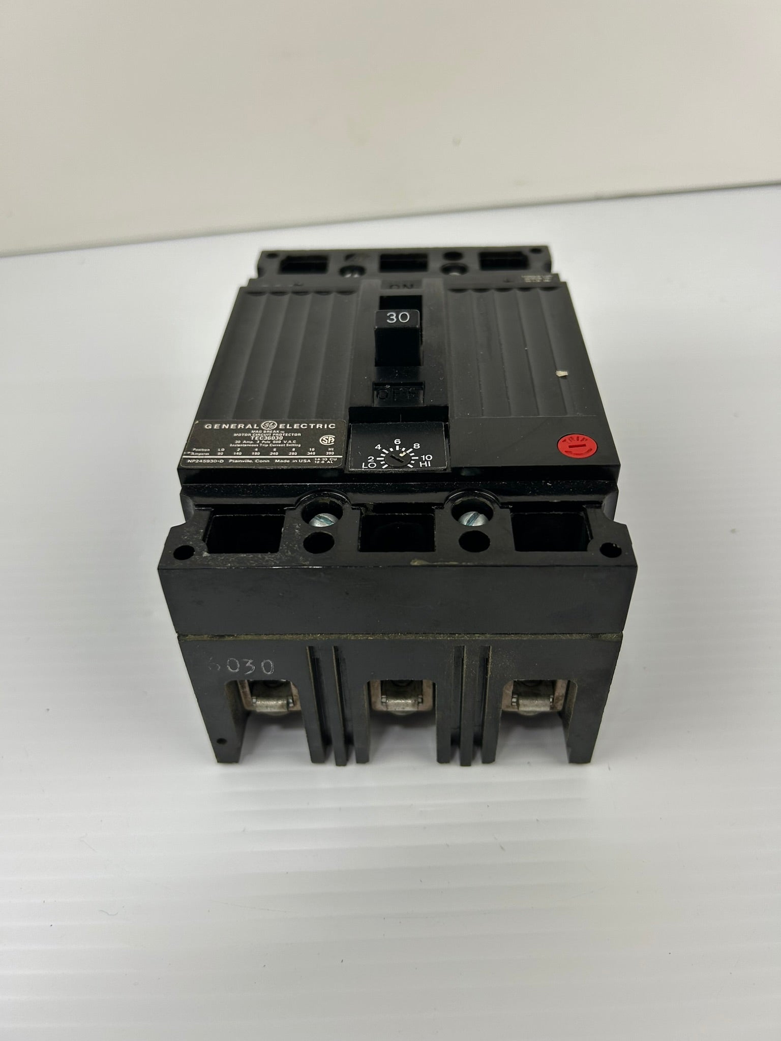 General Electric TEC36030 Circuit Breaker 30 Amp 3 Pole 600 VAC