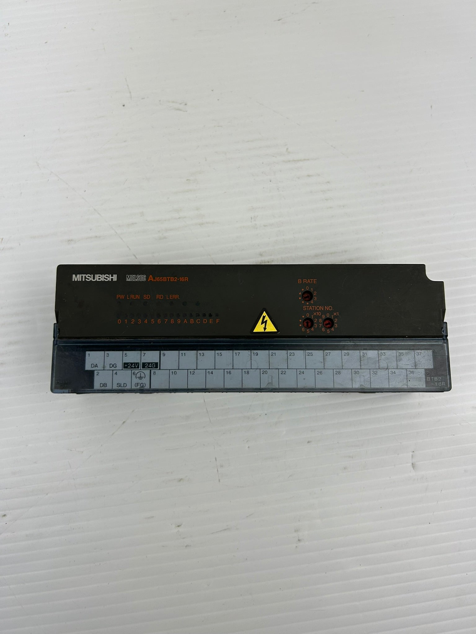 Mitsubishi AJ65BTB2-16R Melsec CC-Link Output Unit PLC Module 24VDC/240VAC 2A
