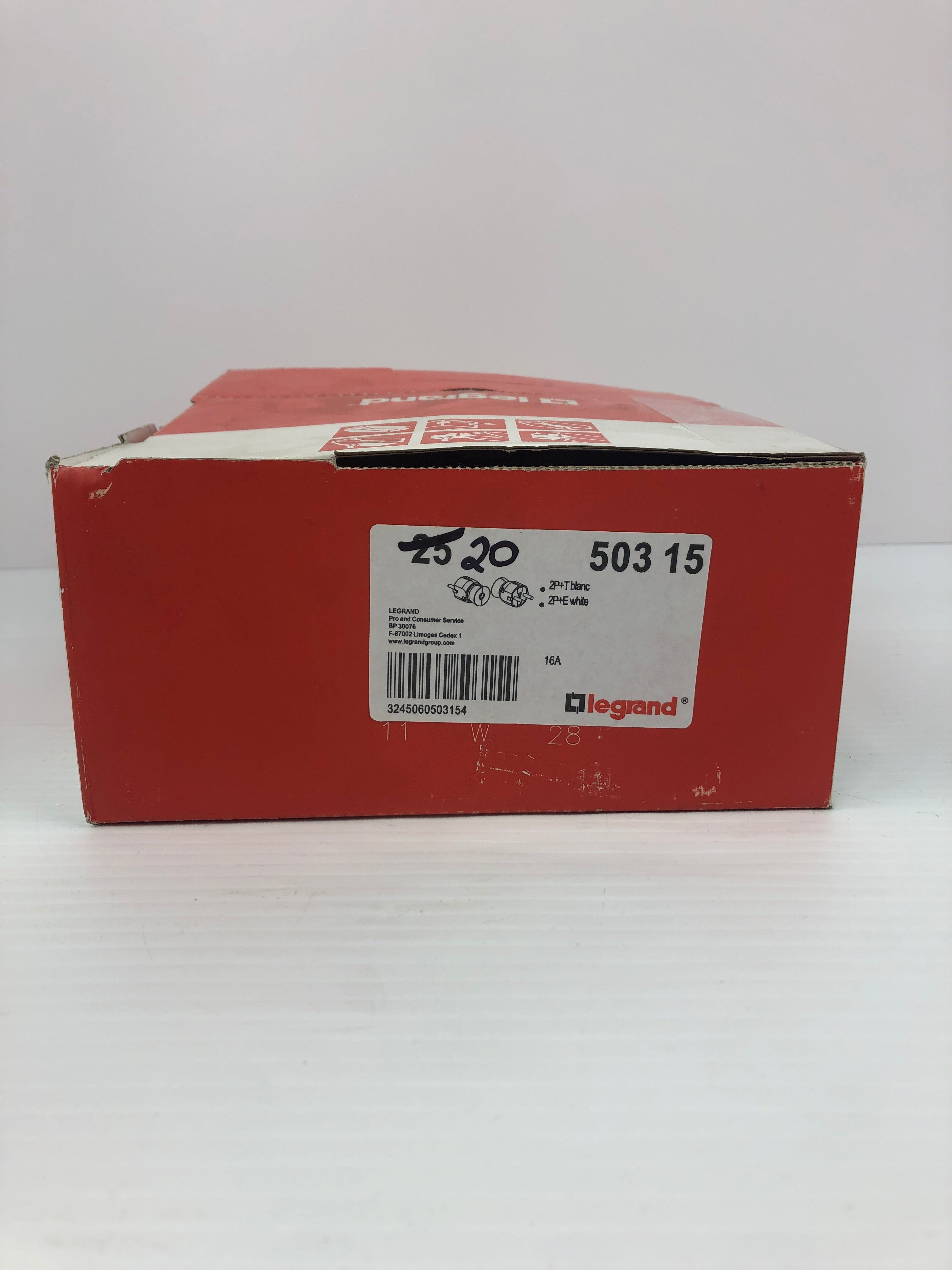 Legrand 503 15 Male White Plug BP 30076 - Box of 20