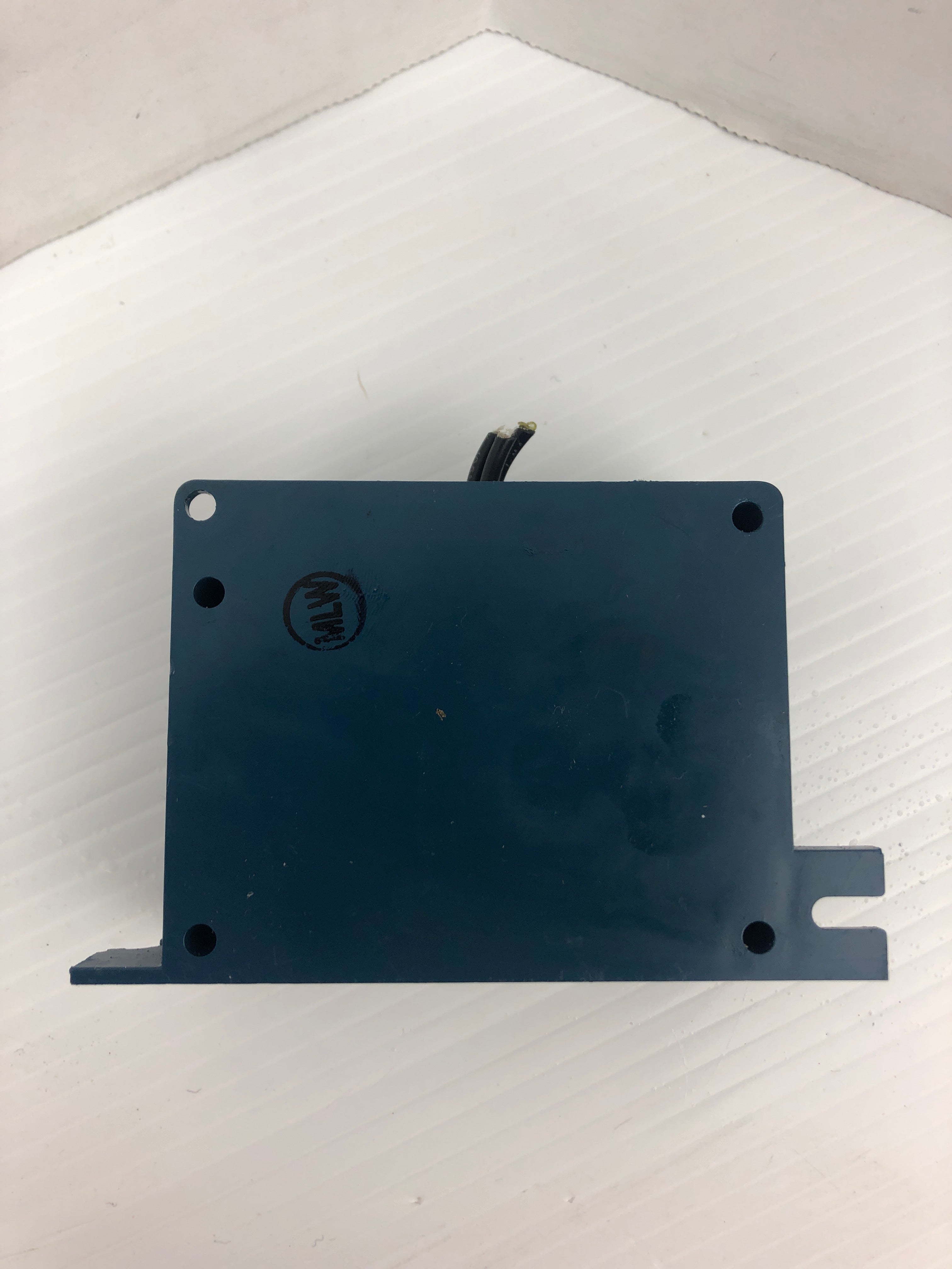 R-K Electronics RCY6G-30V R-C Network Suppressor 600VAC 100Ω 7Watt