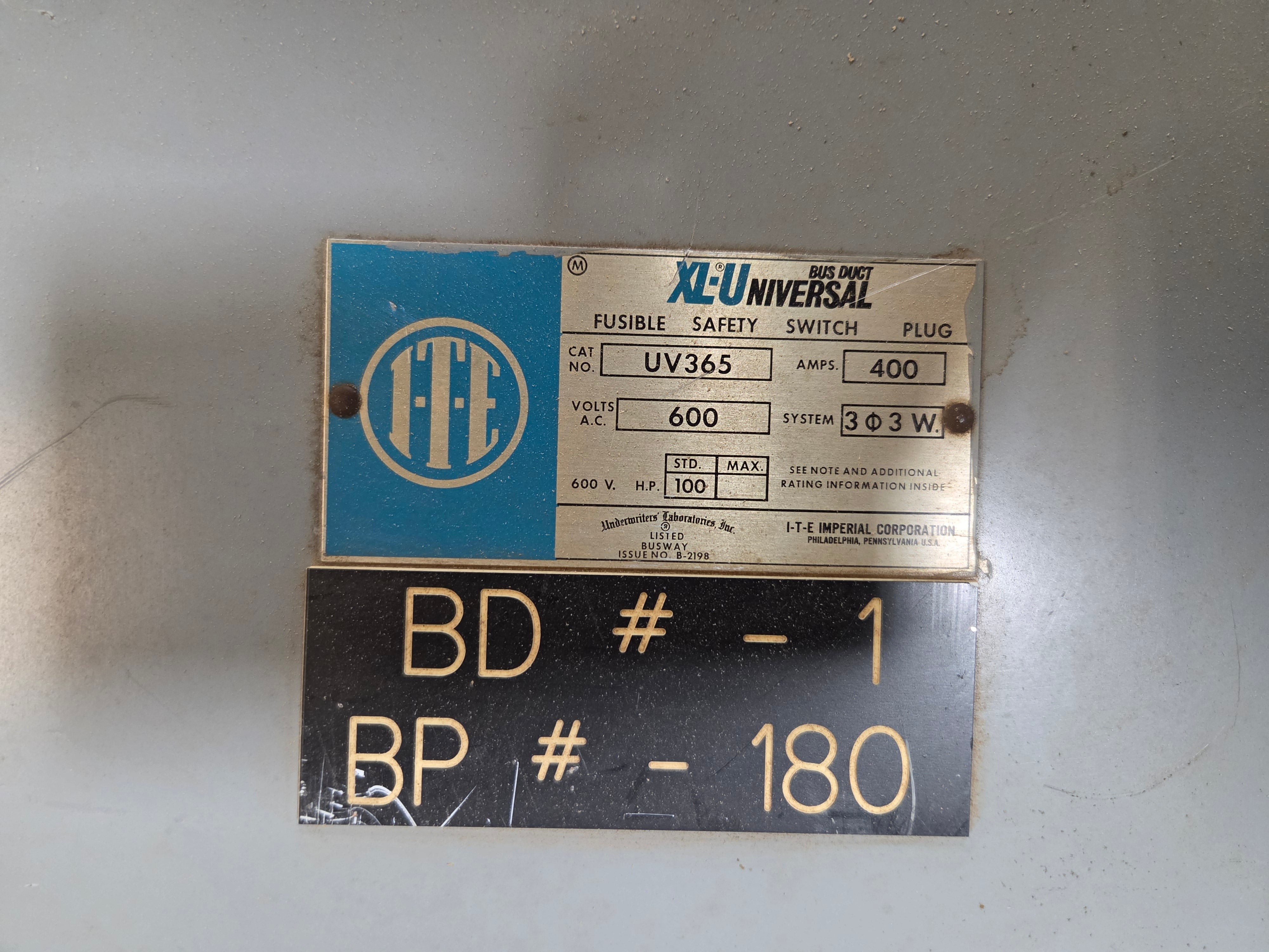 ITE UV365 XL-Universal Bus Plug Fusible Safety Switch 400A 600V Busway 3 Phase
