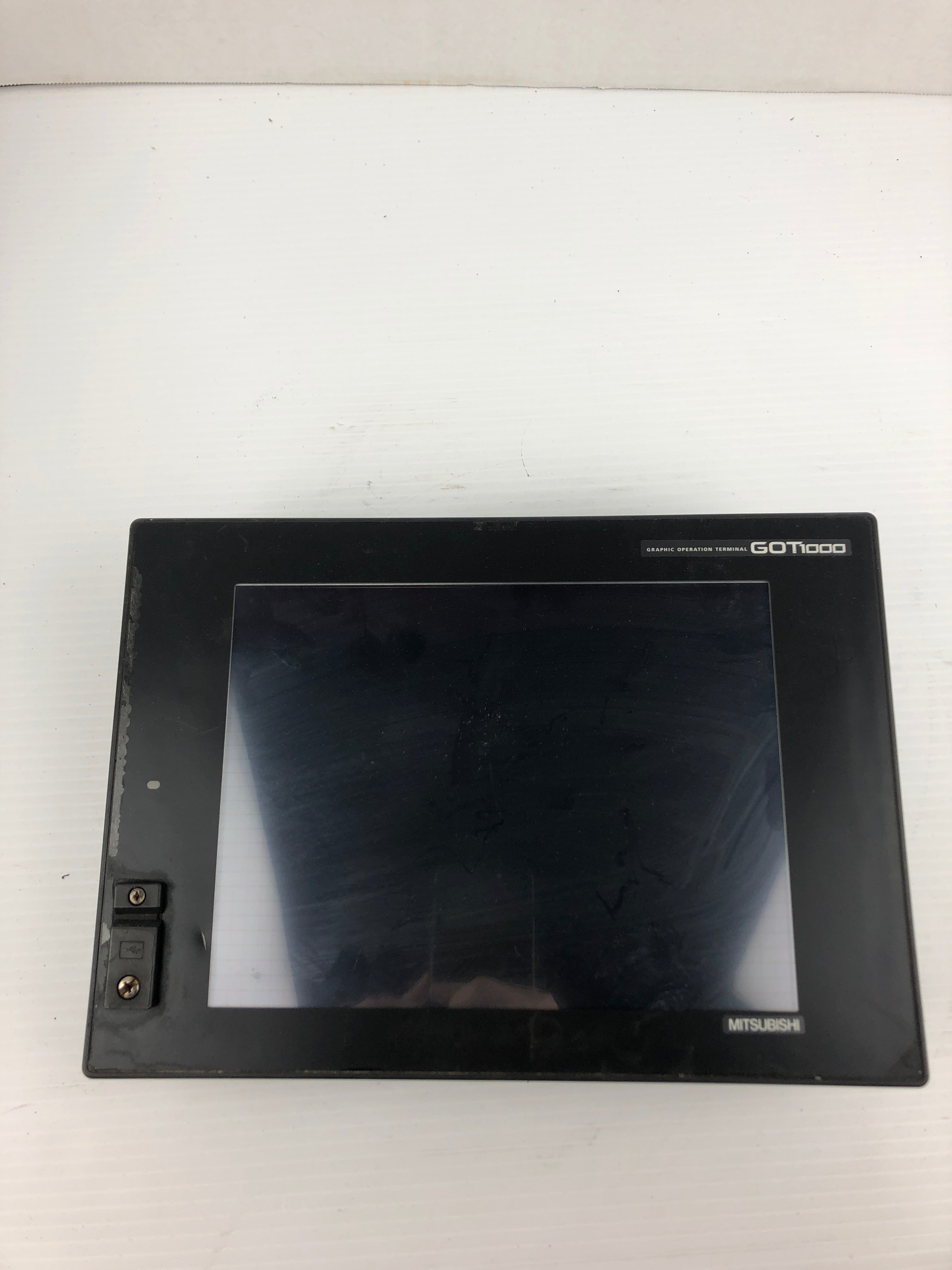 Mitsubishi GT1572-VNBD Touch Screen Graphic Operation Terminal GOT1000 24VDC 41W