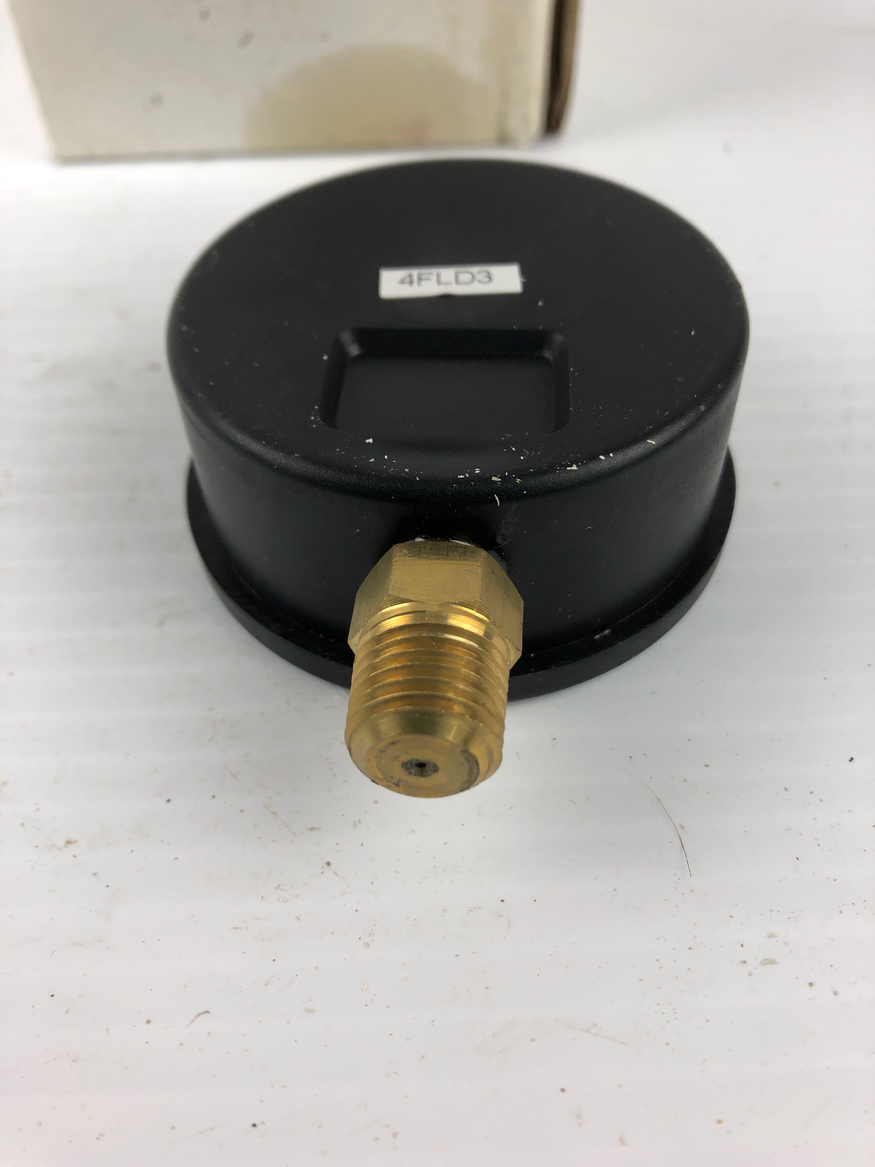 Pressure Gauge 4FLD3 2-1/2" 0-3000 PSI