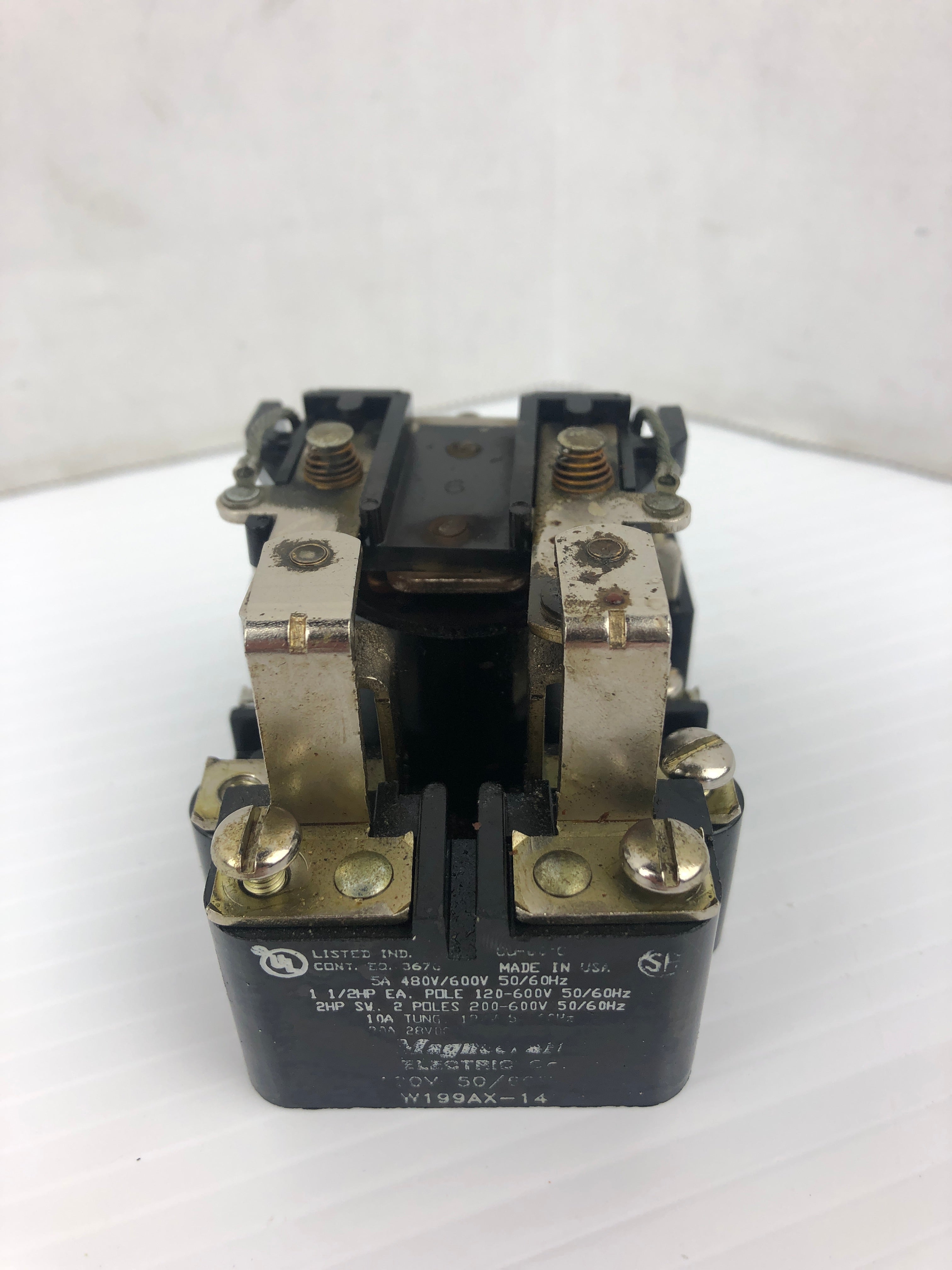 Magnecraft W199AX-14 Contactor 480/600V 5A 1-1/2HP 50/60Hz