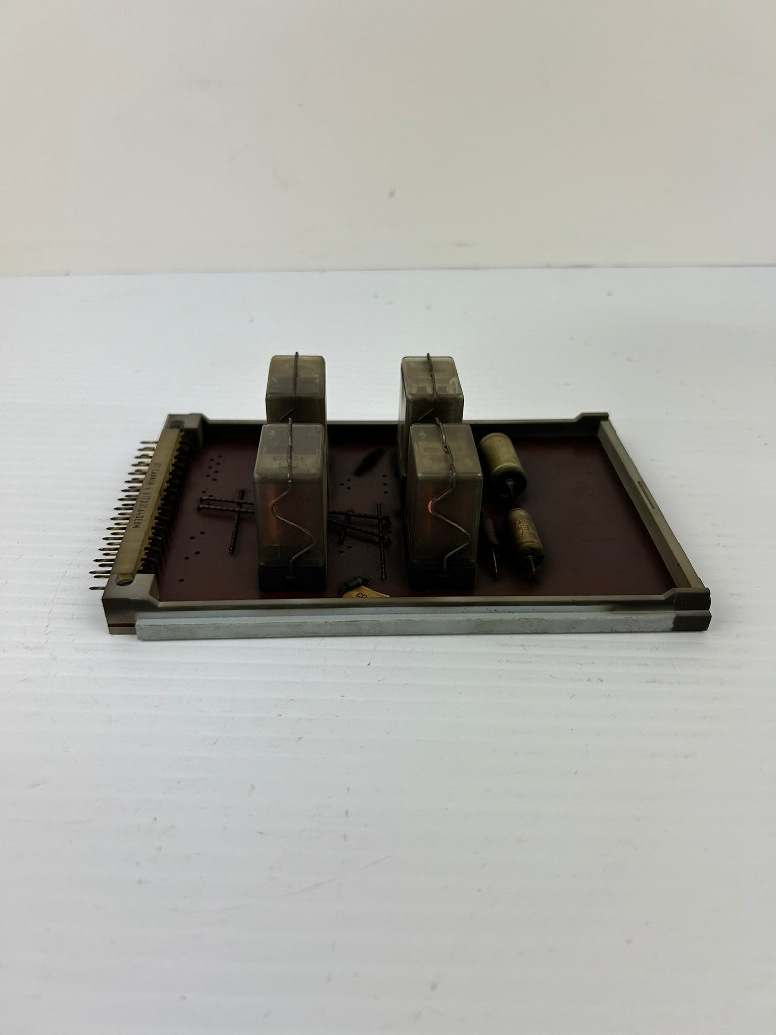 Barmag Electronic E44/00 Circuit Board with 4 Relays E4400