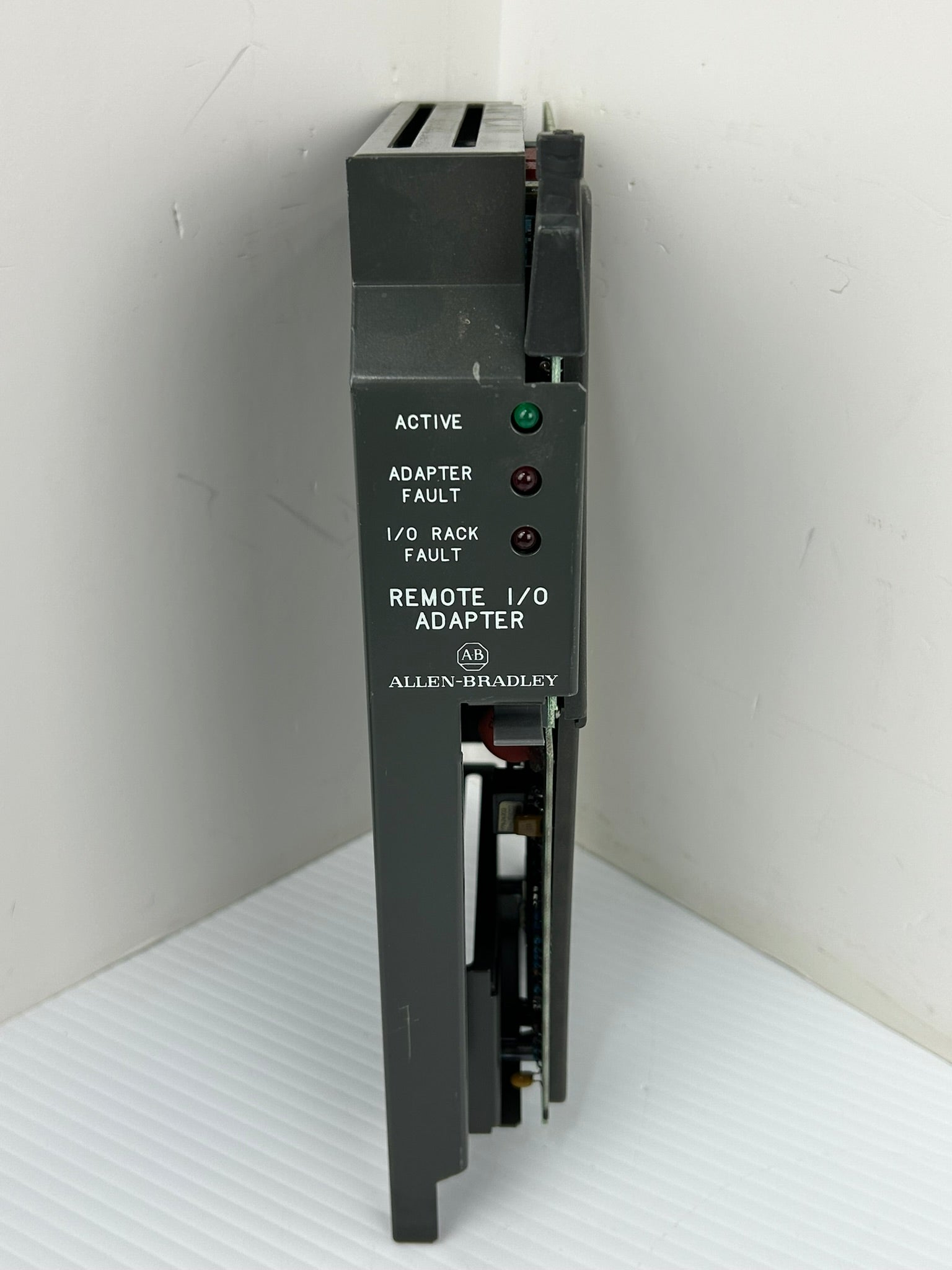 Allen-Bradley 1771-ASB Remote I/O Adapter Module Series B Rev F