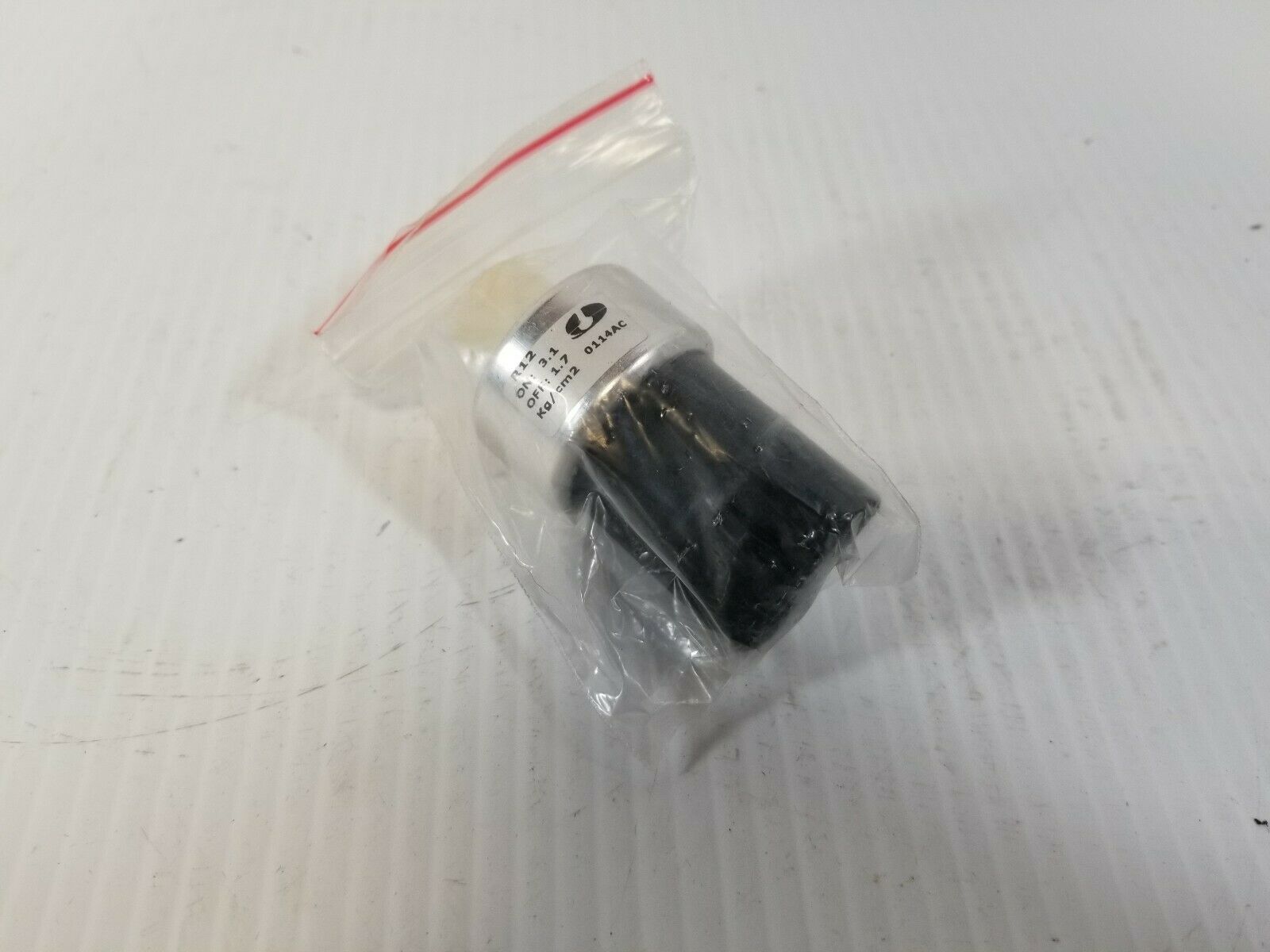 FJC 0114AC R12 Adapter