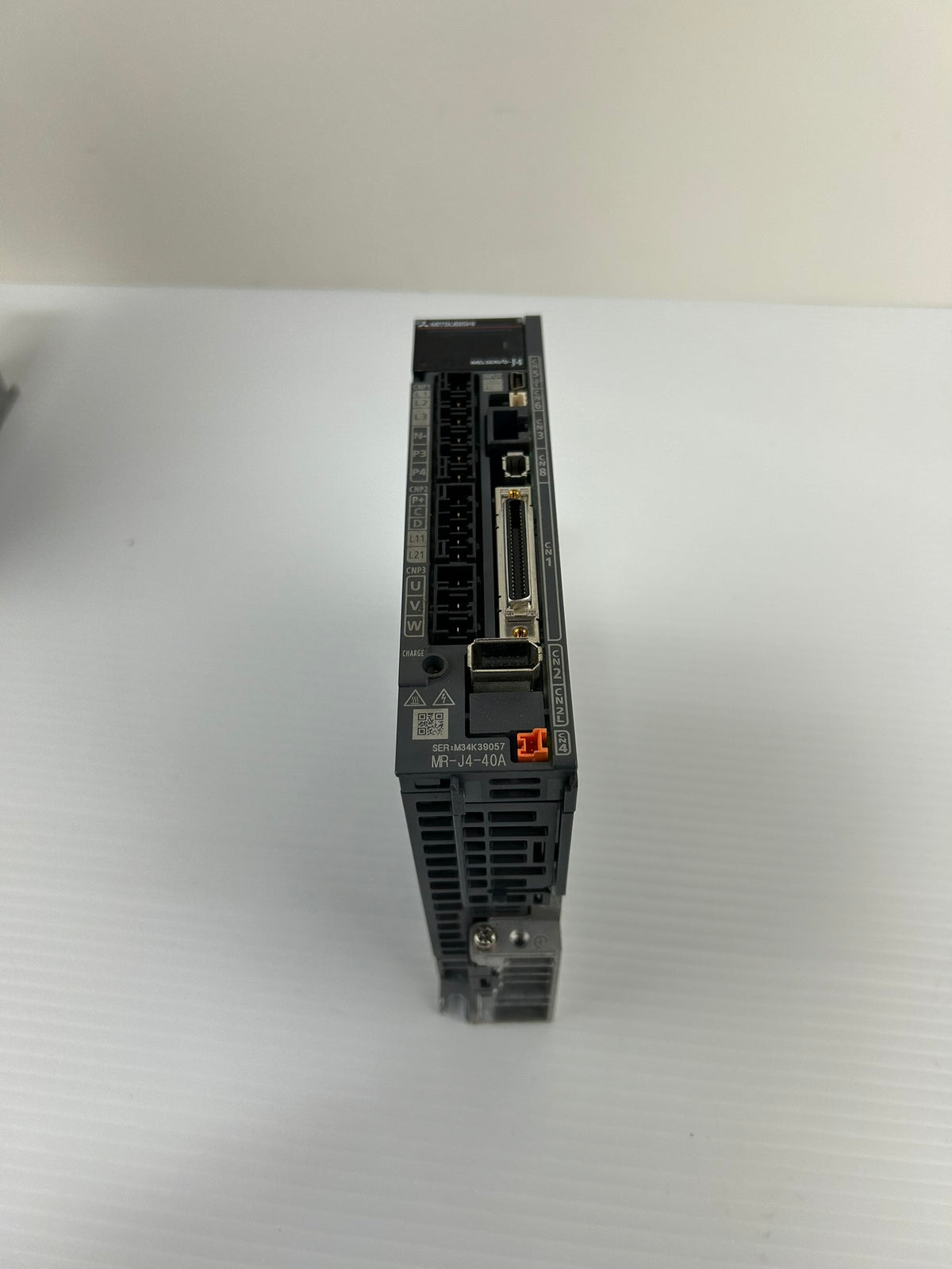 Mitsubishi MR-J4-40A MELSERVO-J4 400W AC Servo Drive Amplifier 200-240V
