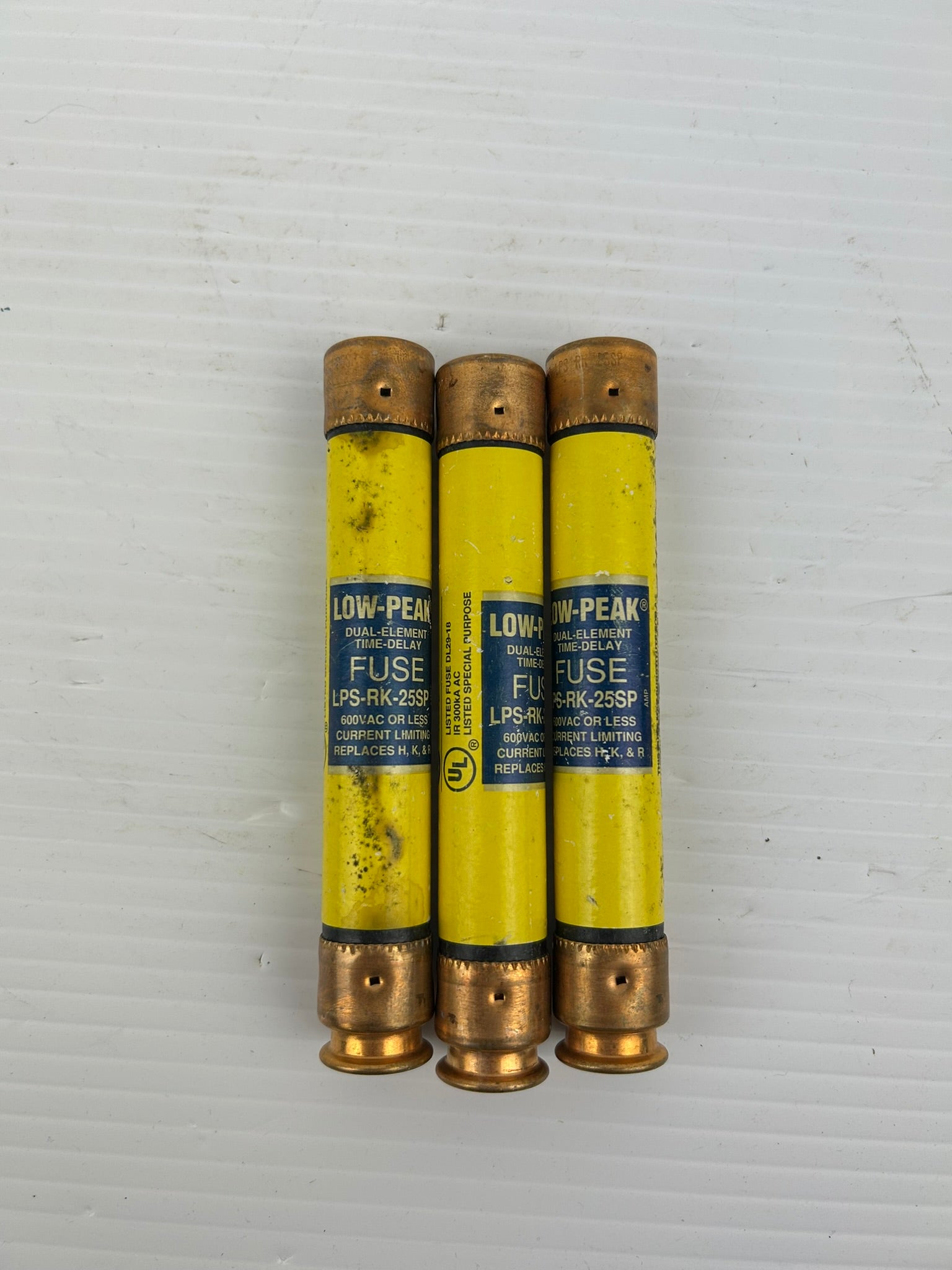 Bussmann LPS-RK-25SP Low Peak Dual Element Time Delay Fuse 25A 600VAC - Lot of 3