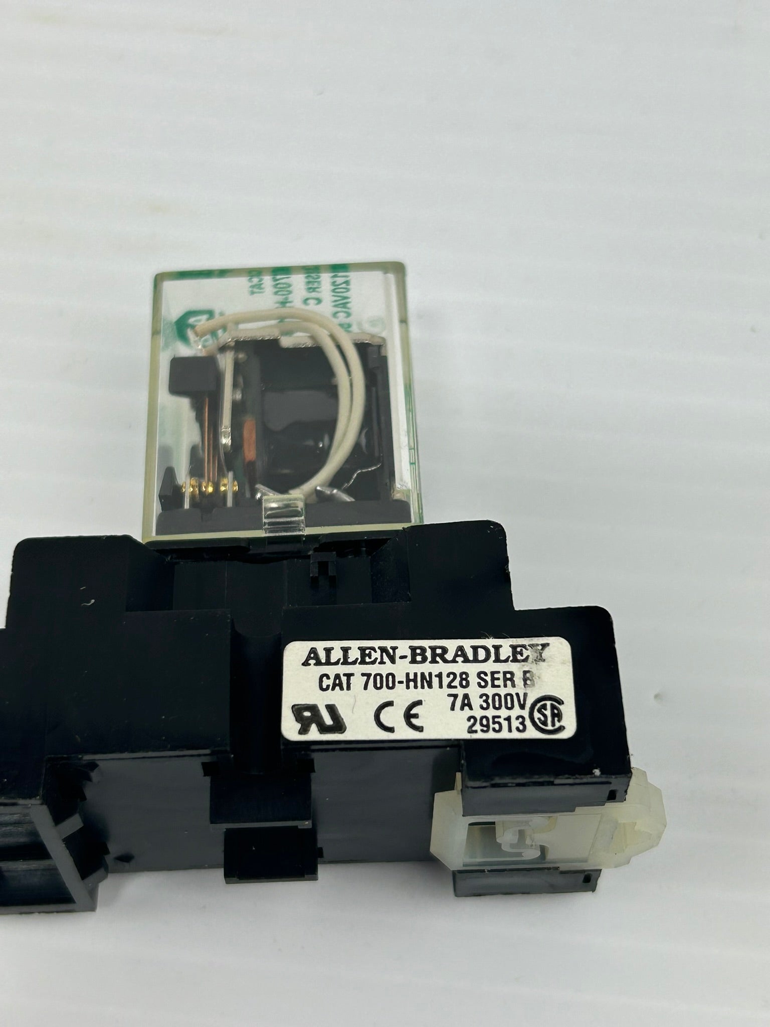 Allen-Bradley 700-HC14A1 Relay Series C with 700-HN128 Base Series B
