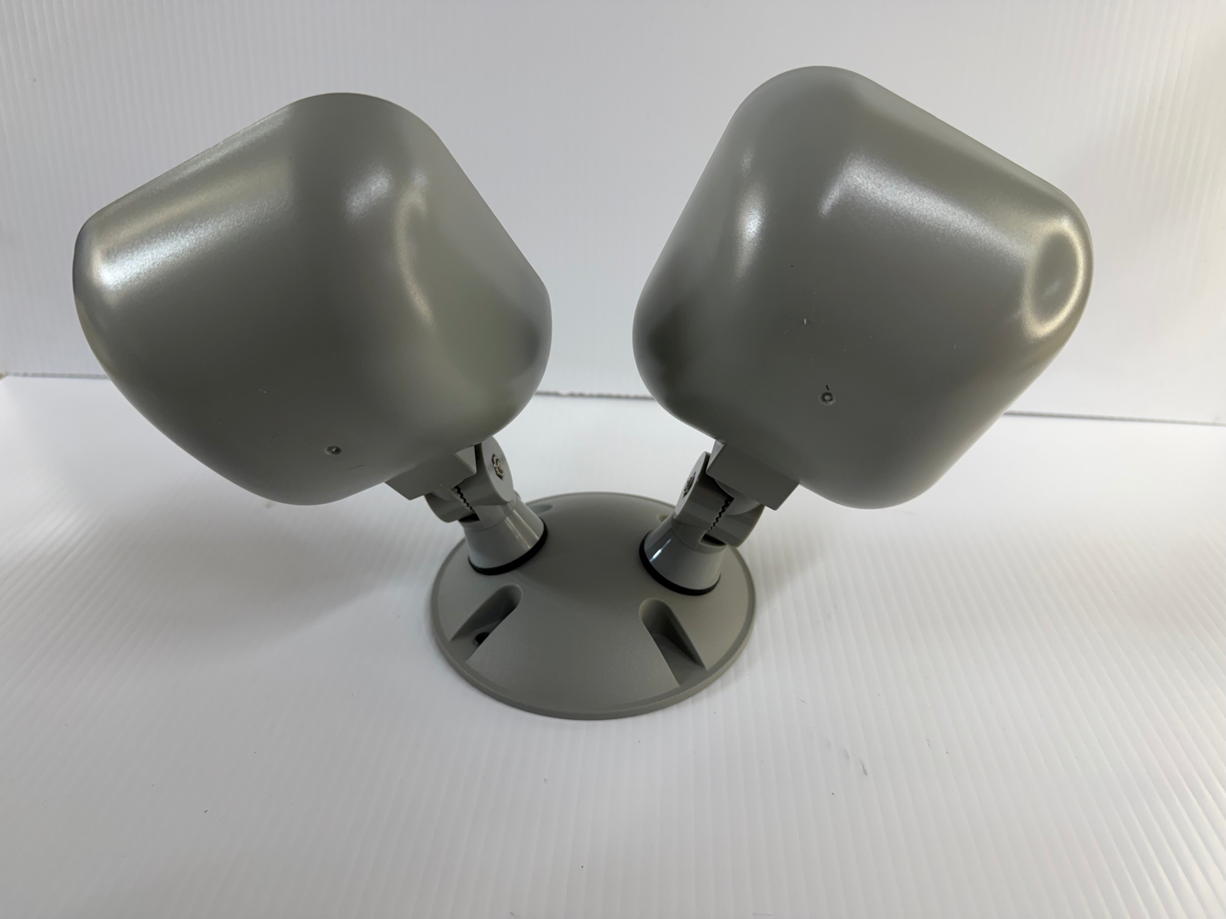 Lithonia Lighting Remote with Twin Adjustable LED Lamp Head ERE GY T WP M12