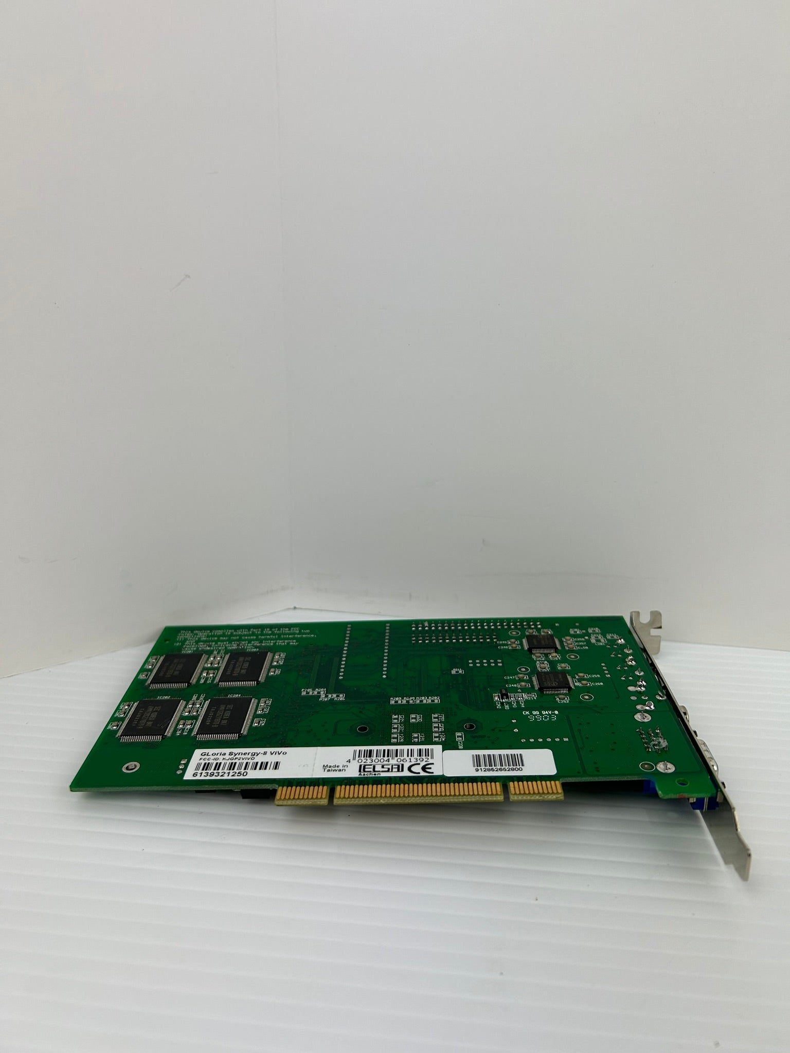 Elsa Gloria Synergy-8 ViVo GP2D/9222/jj Video Card Circuit Board