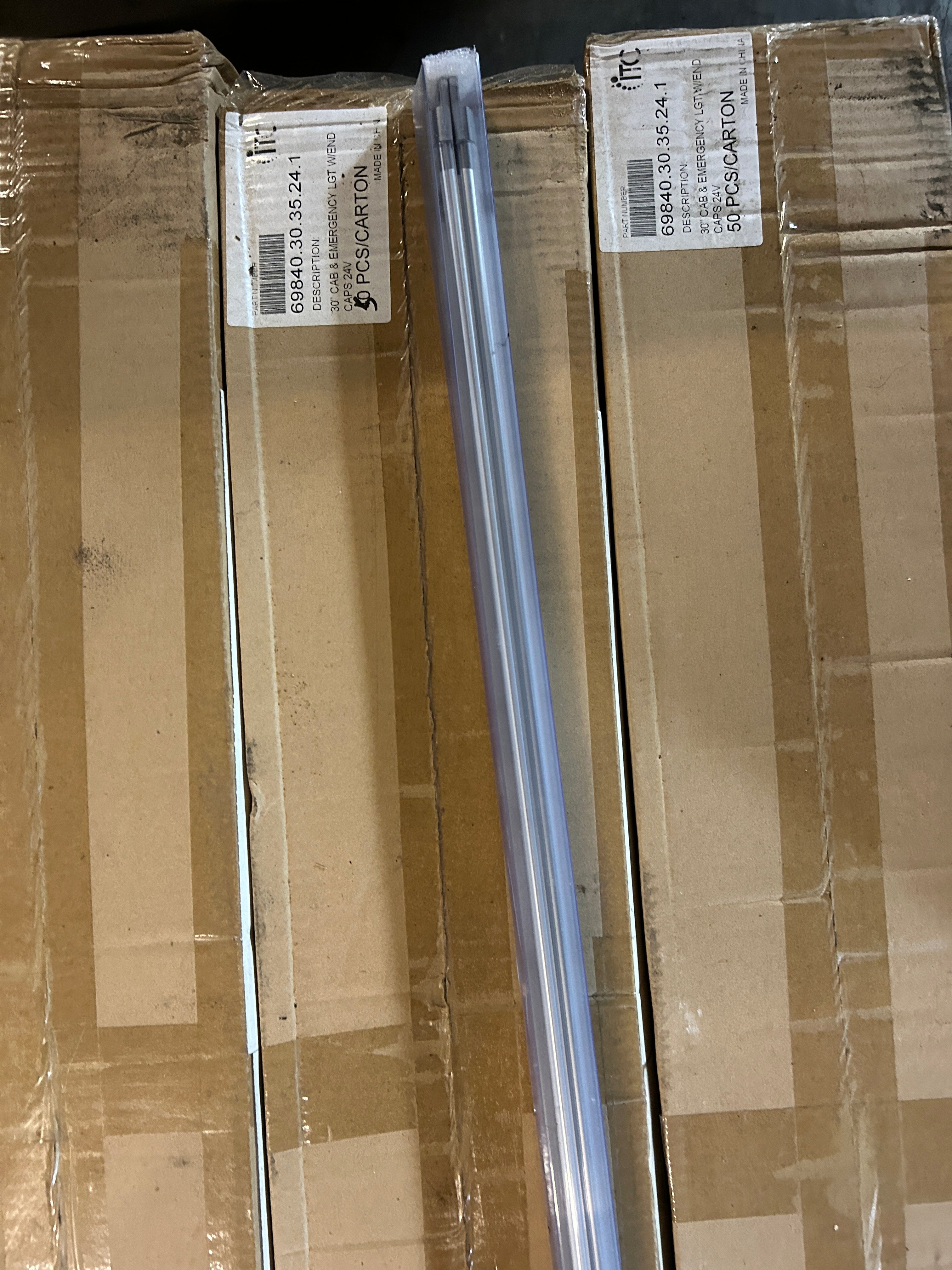 ITC 30" Cab Emergency LED Light Strip with End Caps 24V 69840.30.35.24.1 QTY 50