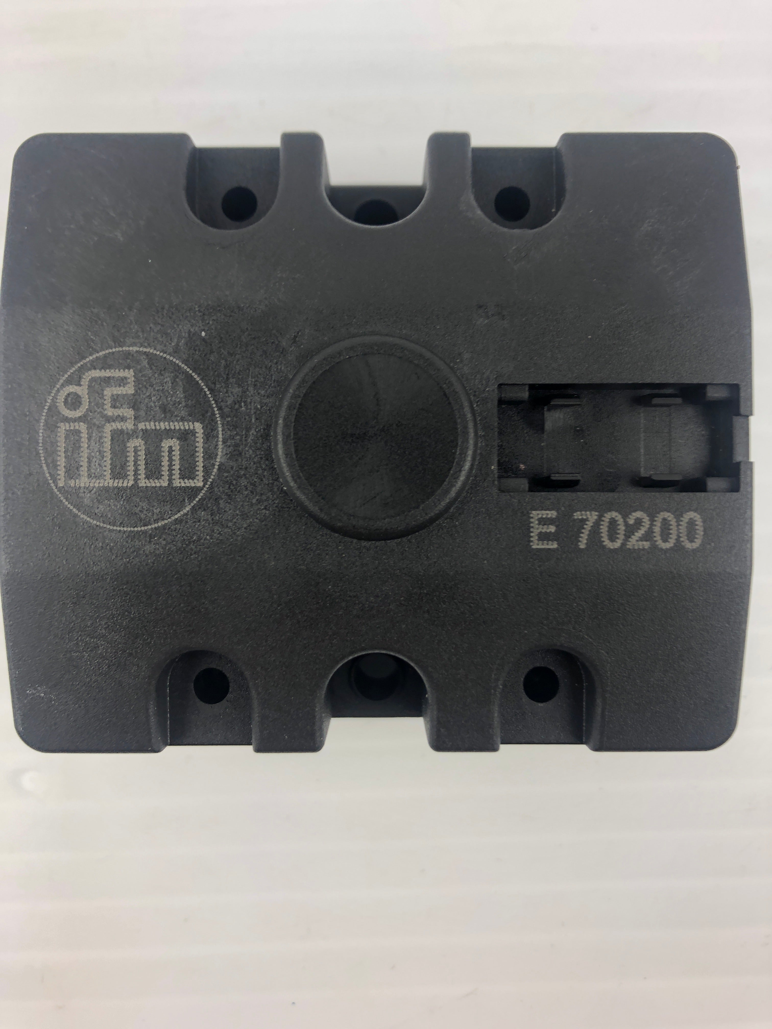IFM E70200 Flat Cable Splitter M8309-01