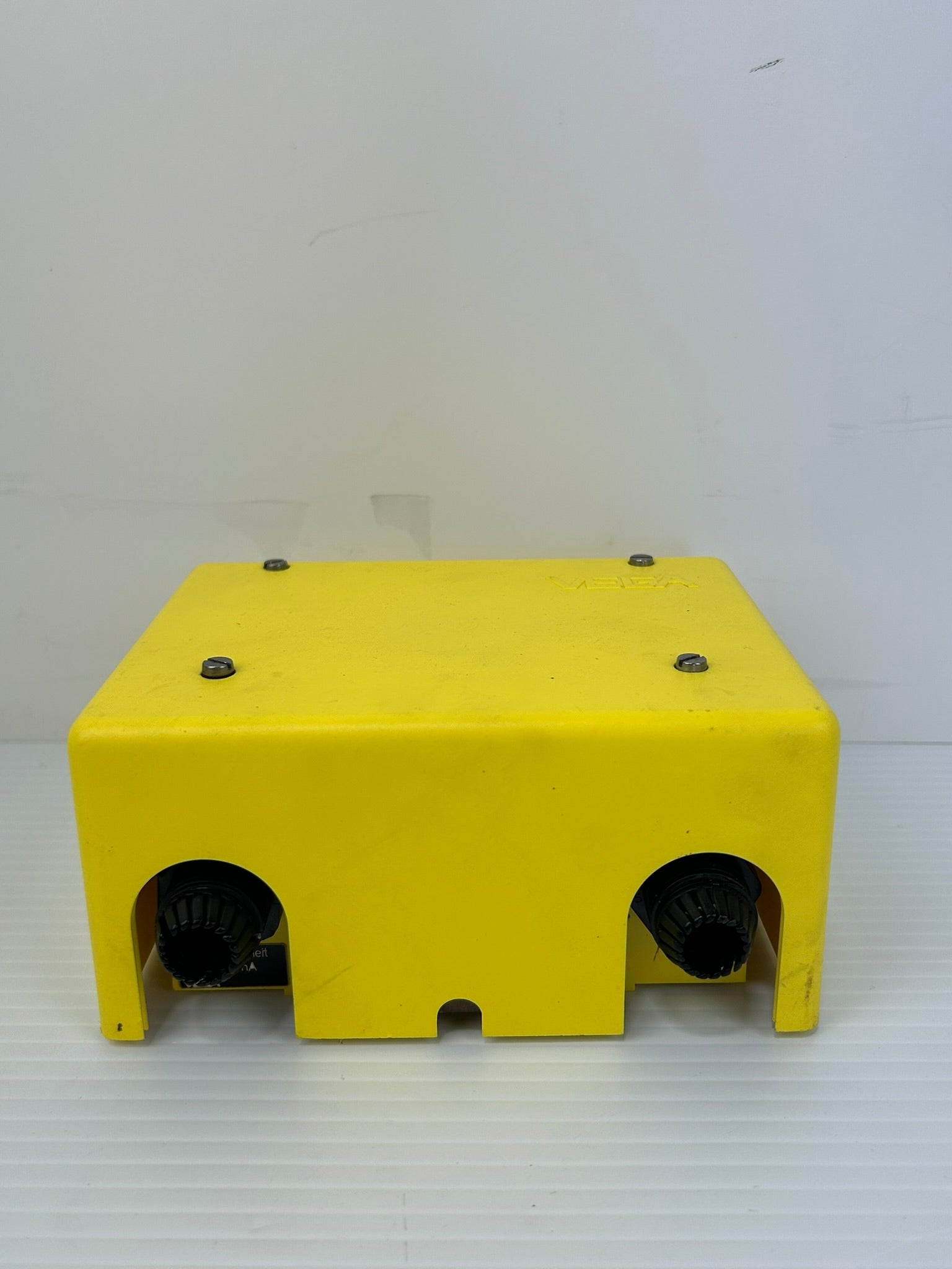 Vega Bedieneinsatz Operating Unit IP 65 4-20mA 12-36VDC With Cover and Hardware