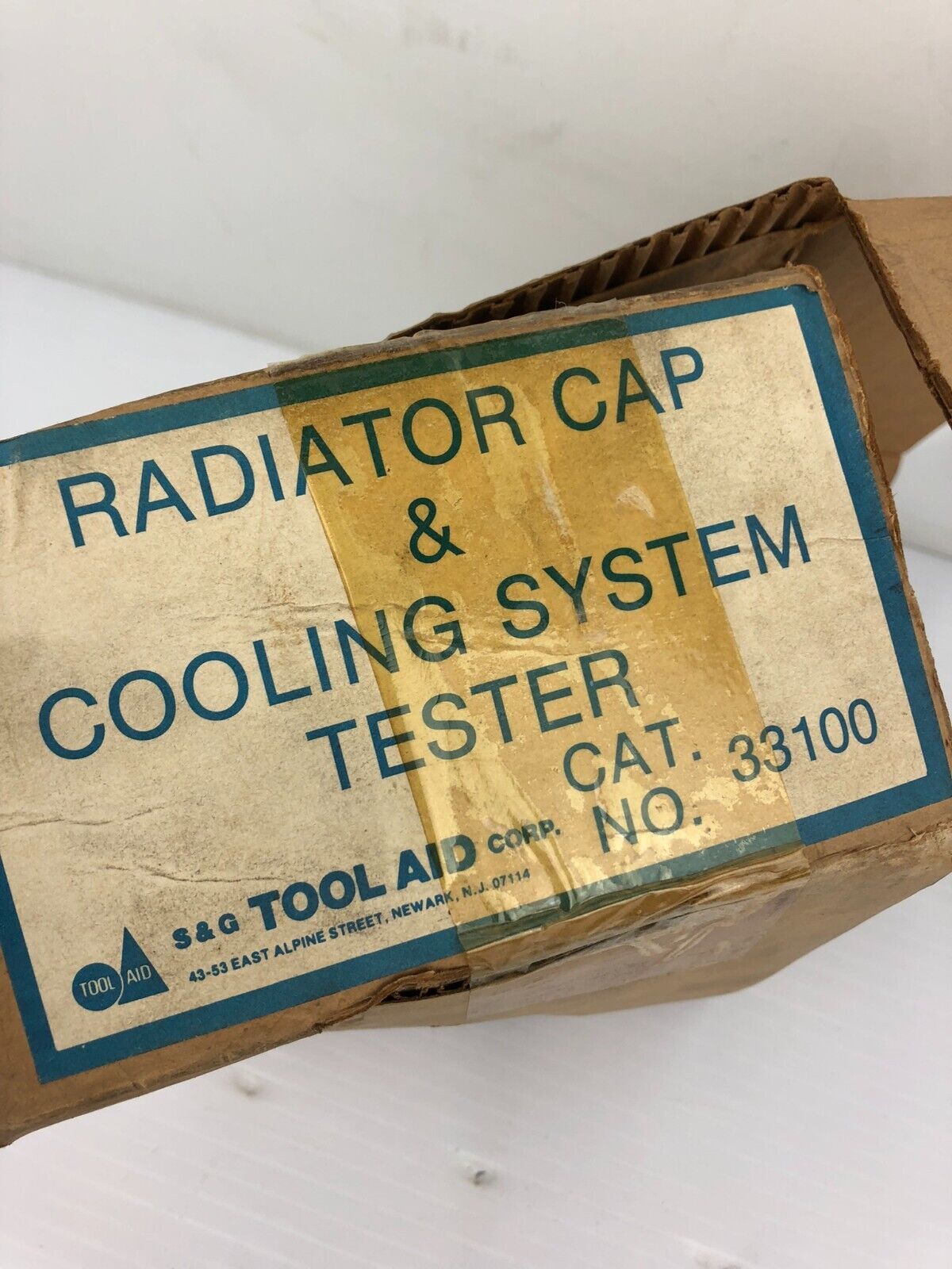 S&G Tool Aid 33100 Radiator Cap and Cooling System Tester