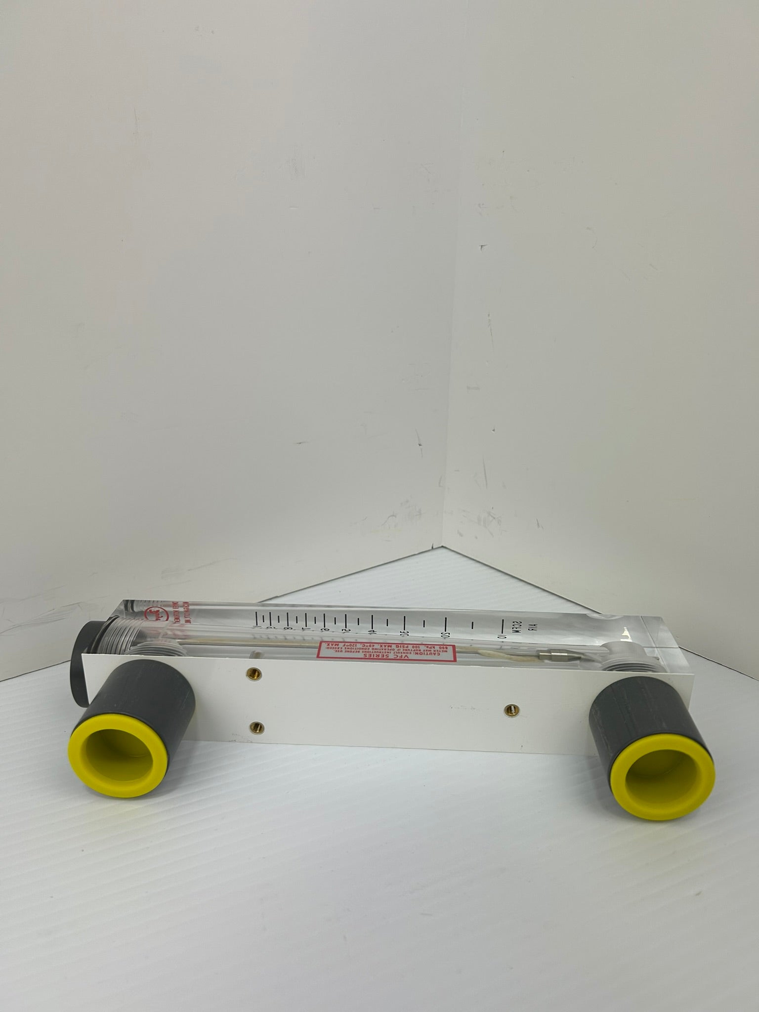 Dwyer VFC-123 Visi-Float Flowmeter VFC Series 10-100 SCFM Air 100PSIG 690KPa