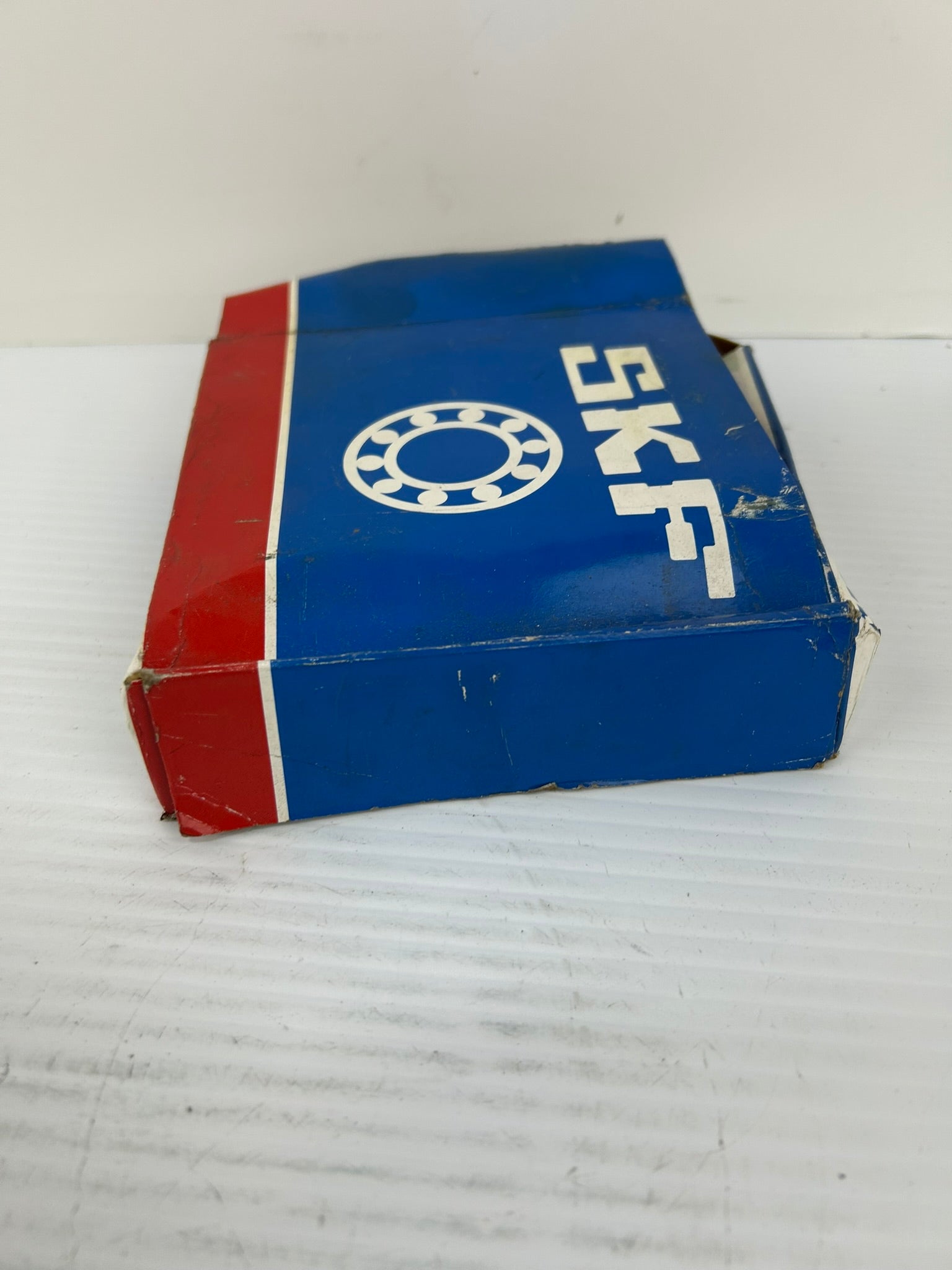 SKF 22213 E Spherical Roller Bearing 22213E