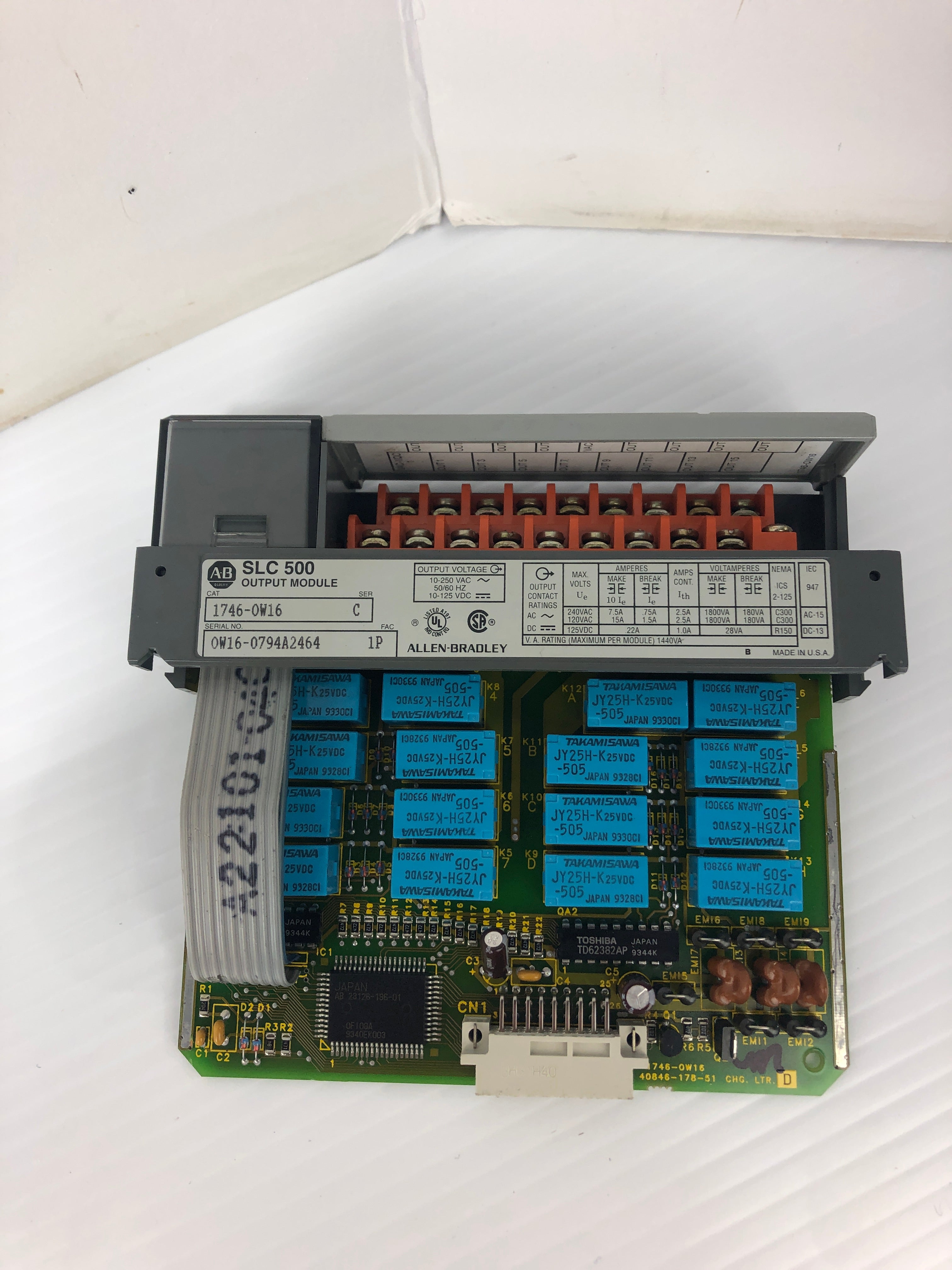 Allen-Bradley 1746-OW16 Output Module Relay SLC 500 Ser. C FAC. 1P 10-250VAC 15A