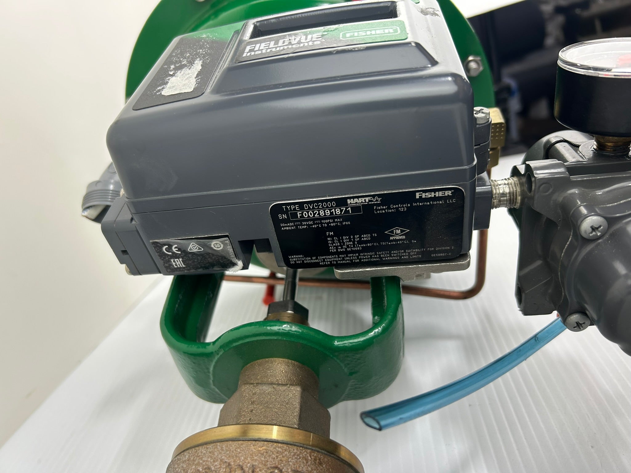 Fisher Baumann Fieldvue Pneumatic Valve 24548 DVC2000