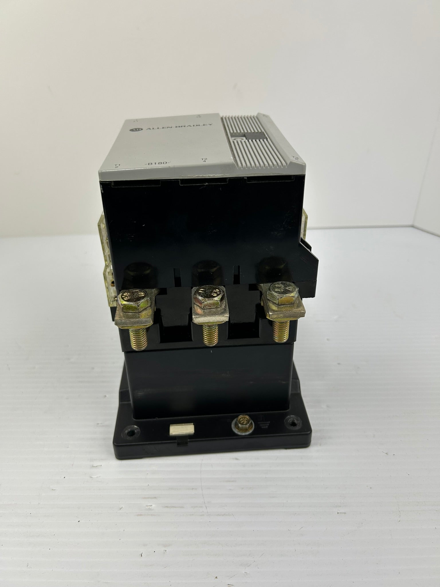 Allen Bradley 100-B180N*3 Series B 3 Pole Contactor 195-GA11 195-GA10 Series A