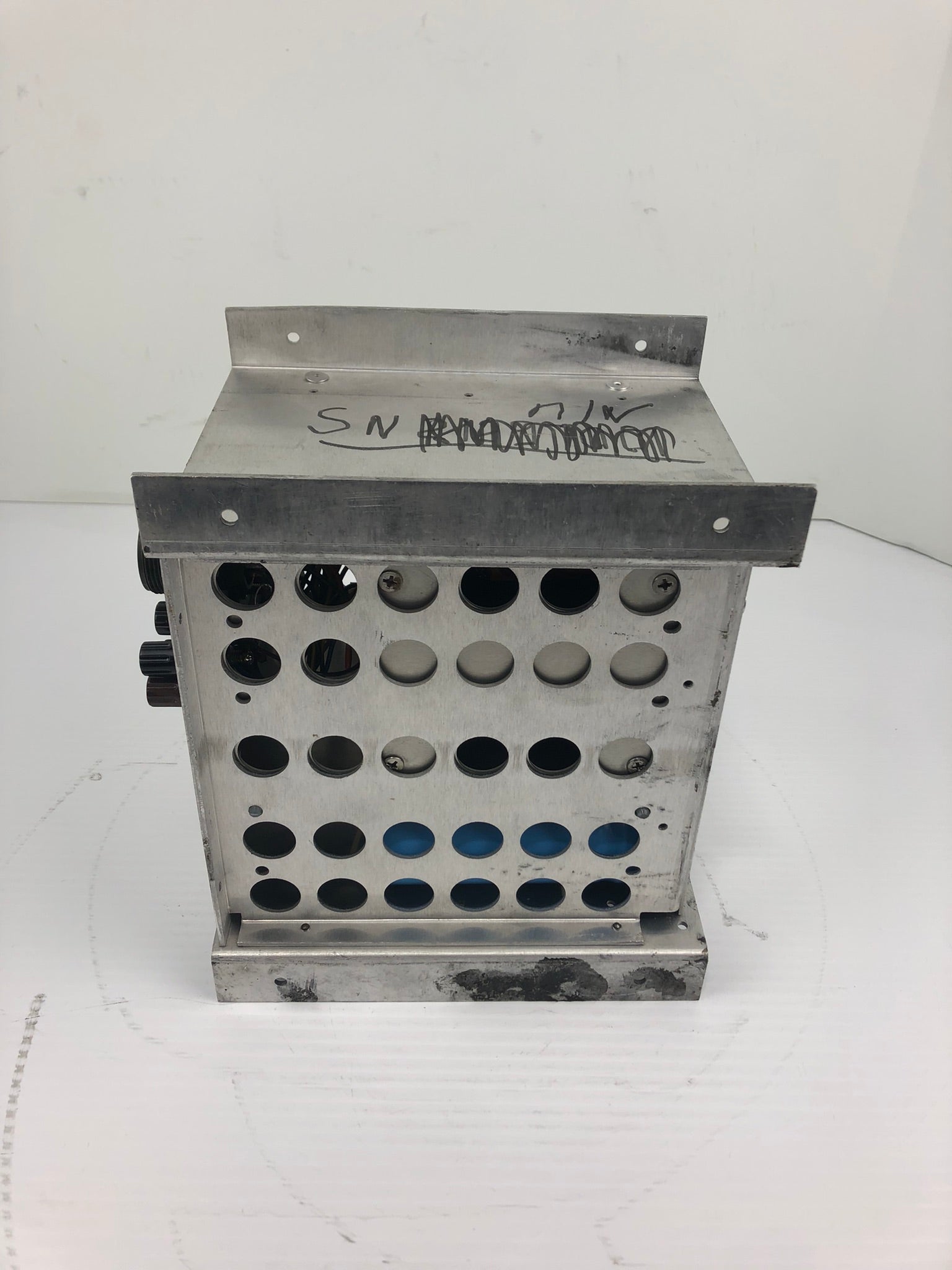 *** Peek Traffic Cabinet Power Supply