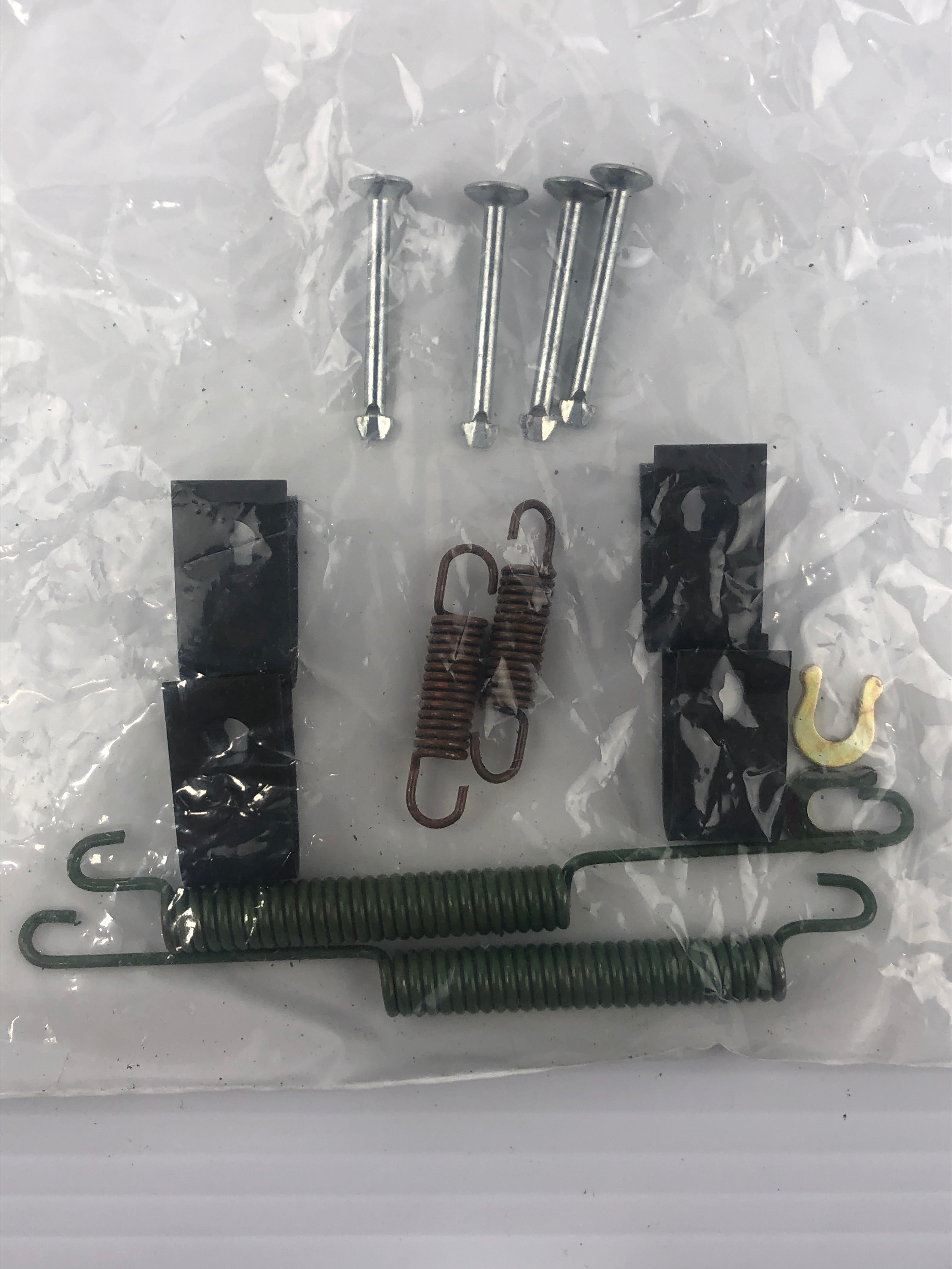 Carlson Drum Brake Hardware Kit Rear 17351