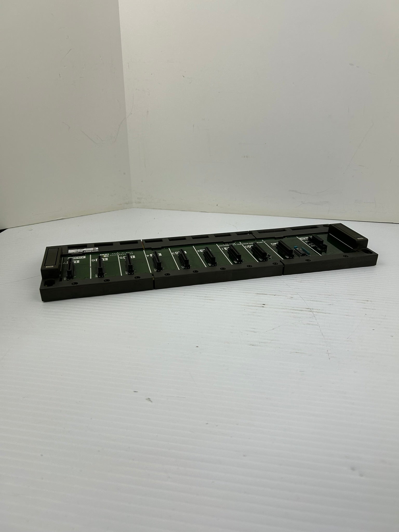 Mitsubishi A1S38B Base Unit Empty PLC Rack MG-2 94V-0