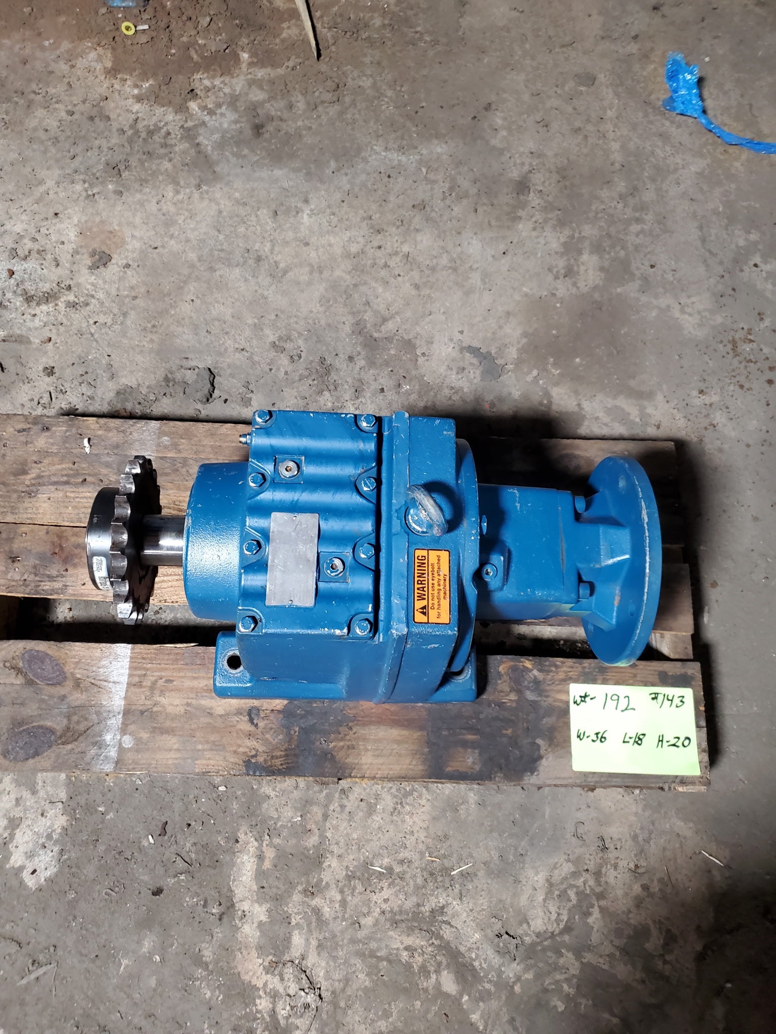 SEW Eurodrive R87AM213/215 Helical Gear Reducer Gearbox 27.84:1 63 RPM
