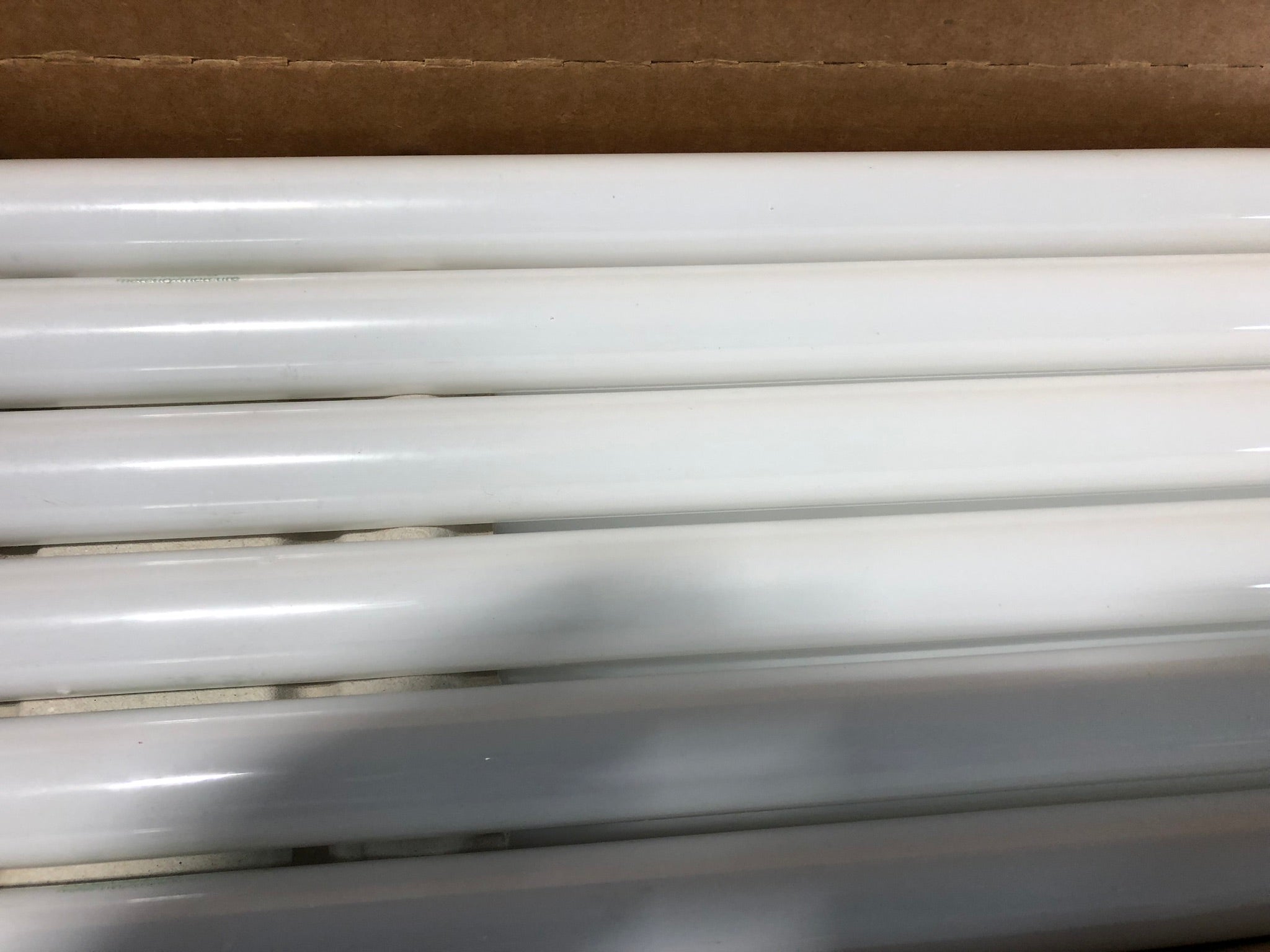 Sylvania FO32/V50/ECO Light Bulbs Medium Bi-Pin 5000K T8 32W - Box of 30
