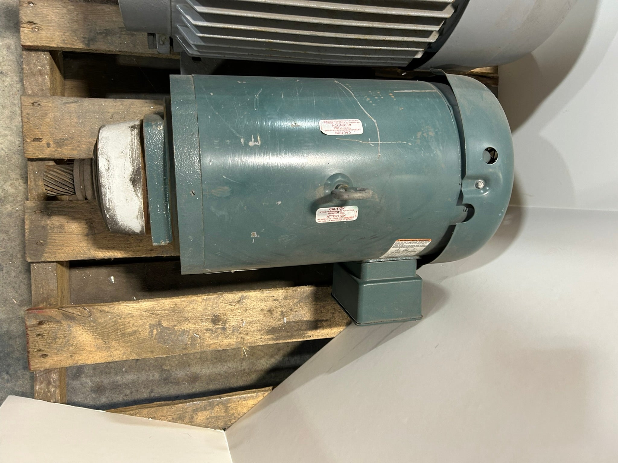 Baldor Relaince 094915 Industrial DC Motor 10 HP 1770 RPM 3PH D132S 37J776T849G1
