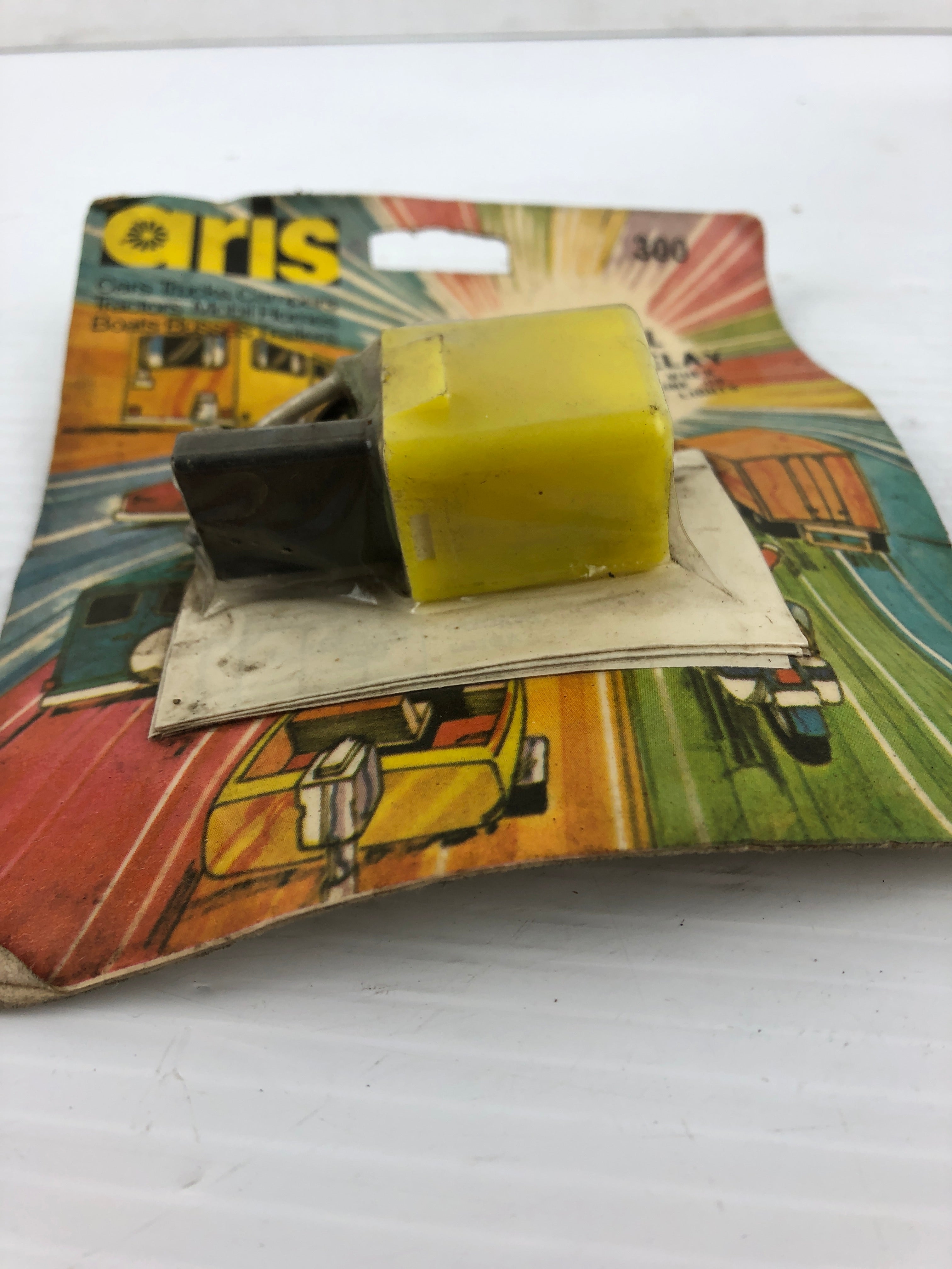 Aris 300 Universal Headlight Relay