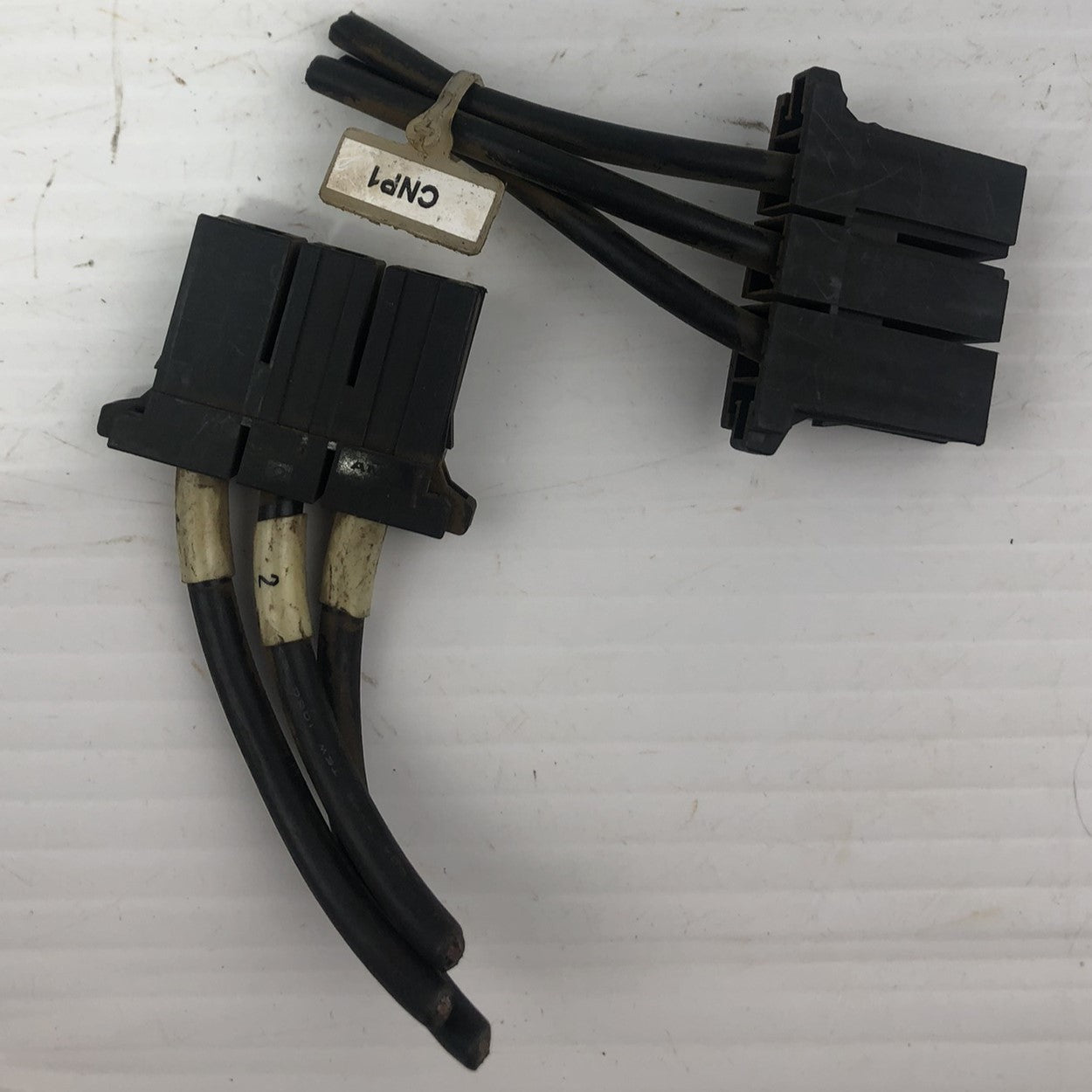 AMP D-5 Fanuc Power Cable Drive Plug Connector - Lot of 2