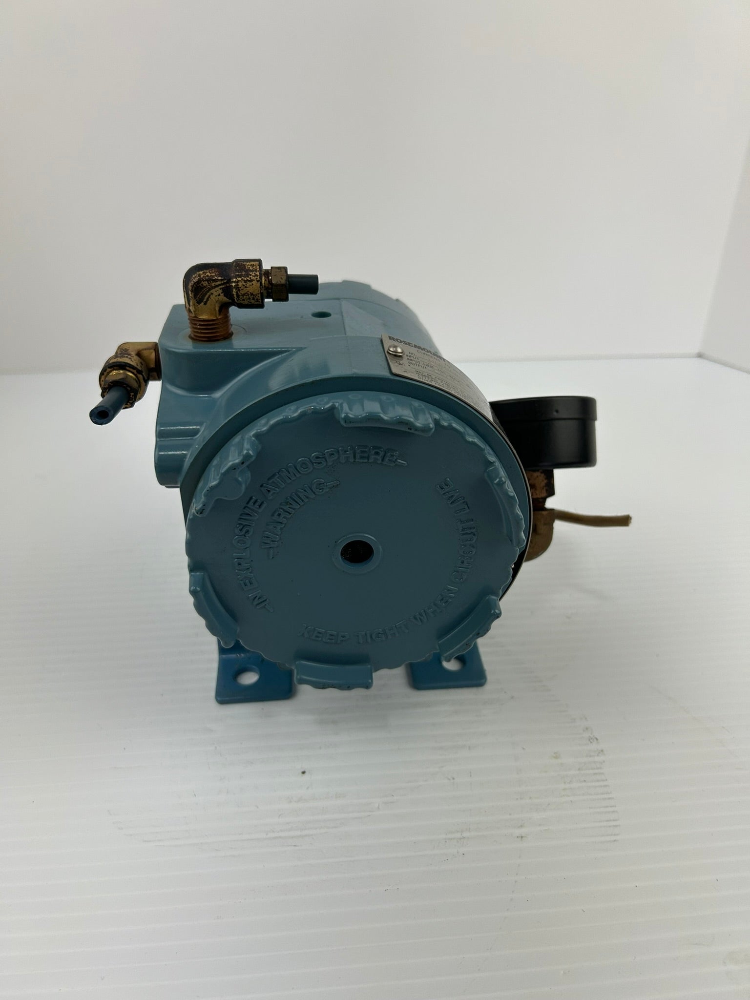 Rosemount 3311DS1J1B1 Current Pressure Transducer with Side Gauge 0-30 PSI