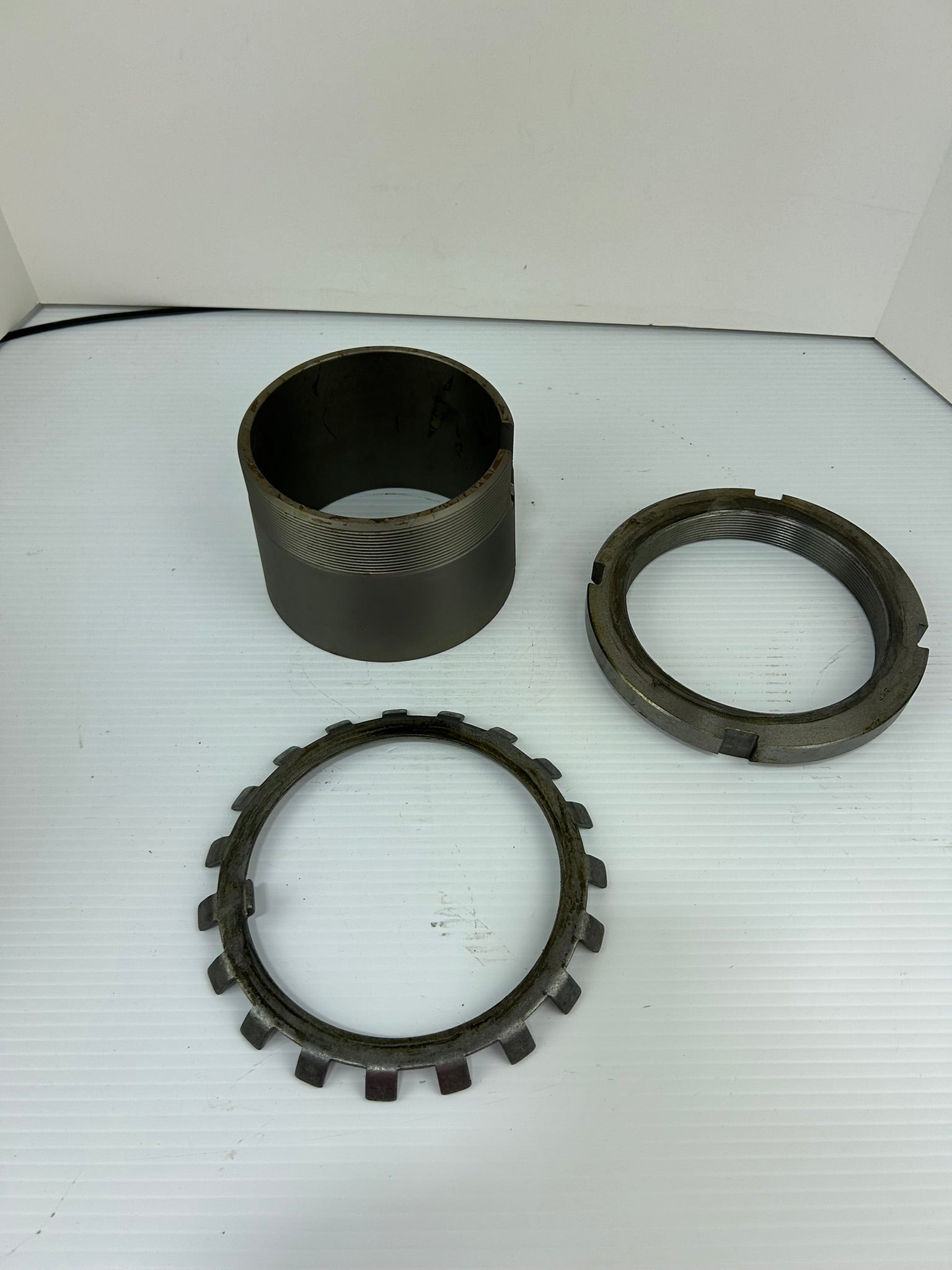SKF SNW28X4 15/16 SNW Bearing Adapter Assembly