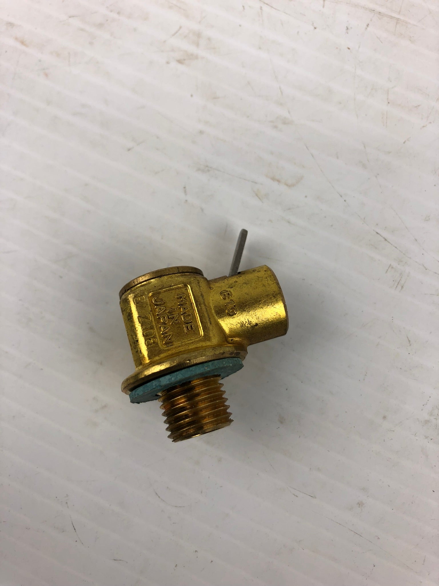 Fumoto EZ08-B10 Engine Oil Drain Valve